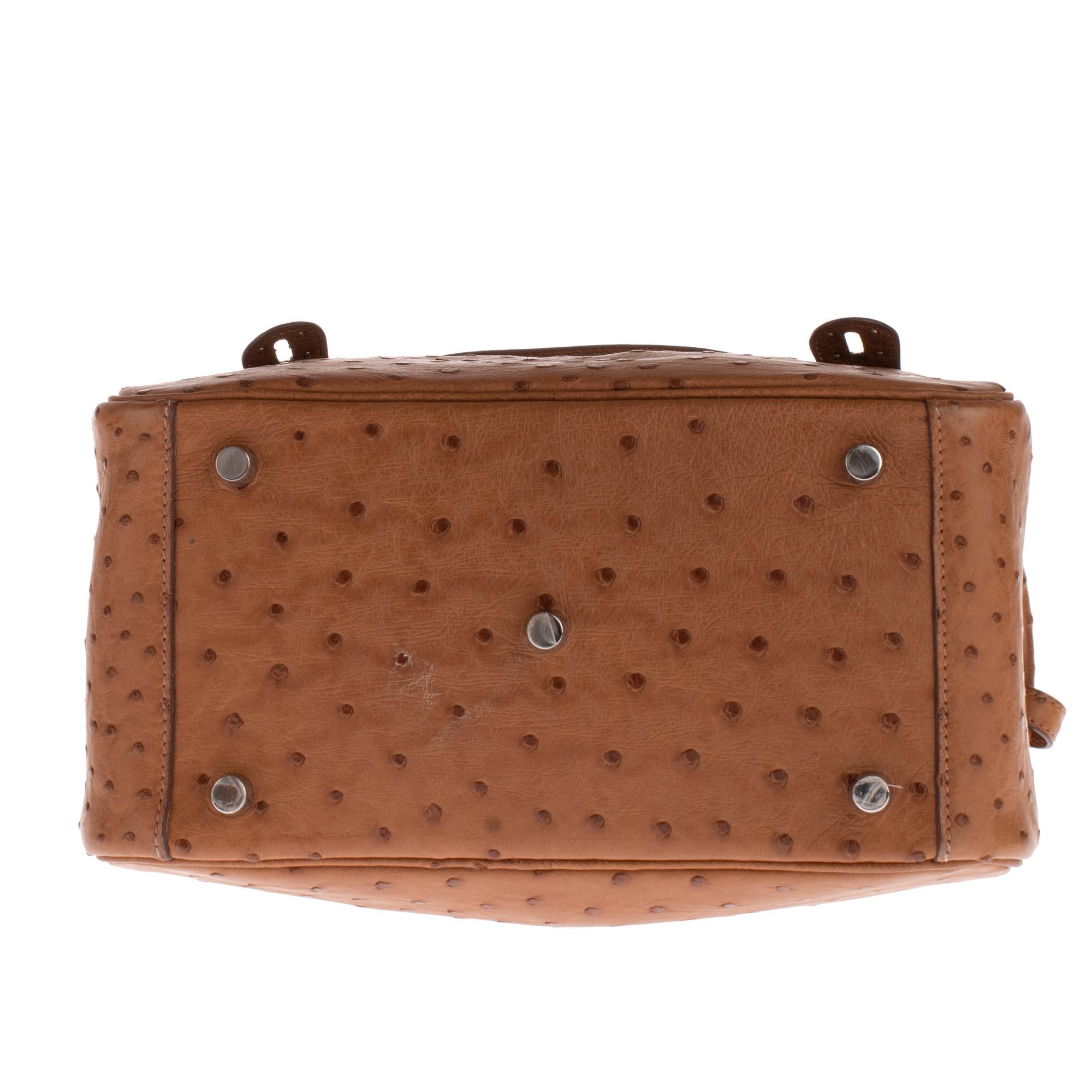 Women's or Men's Hermes Lindy 26 handbag in gold ostrich leather and palladium hardware brand new