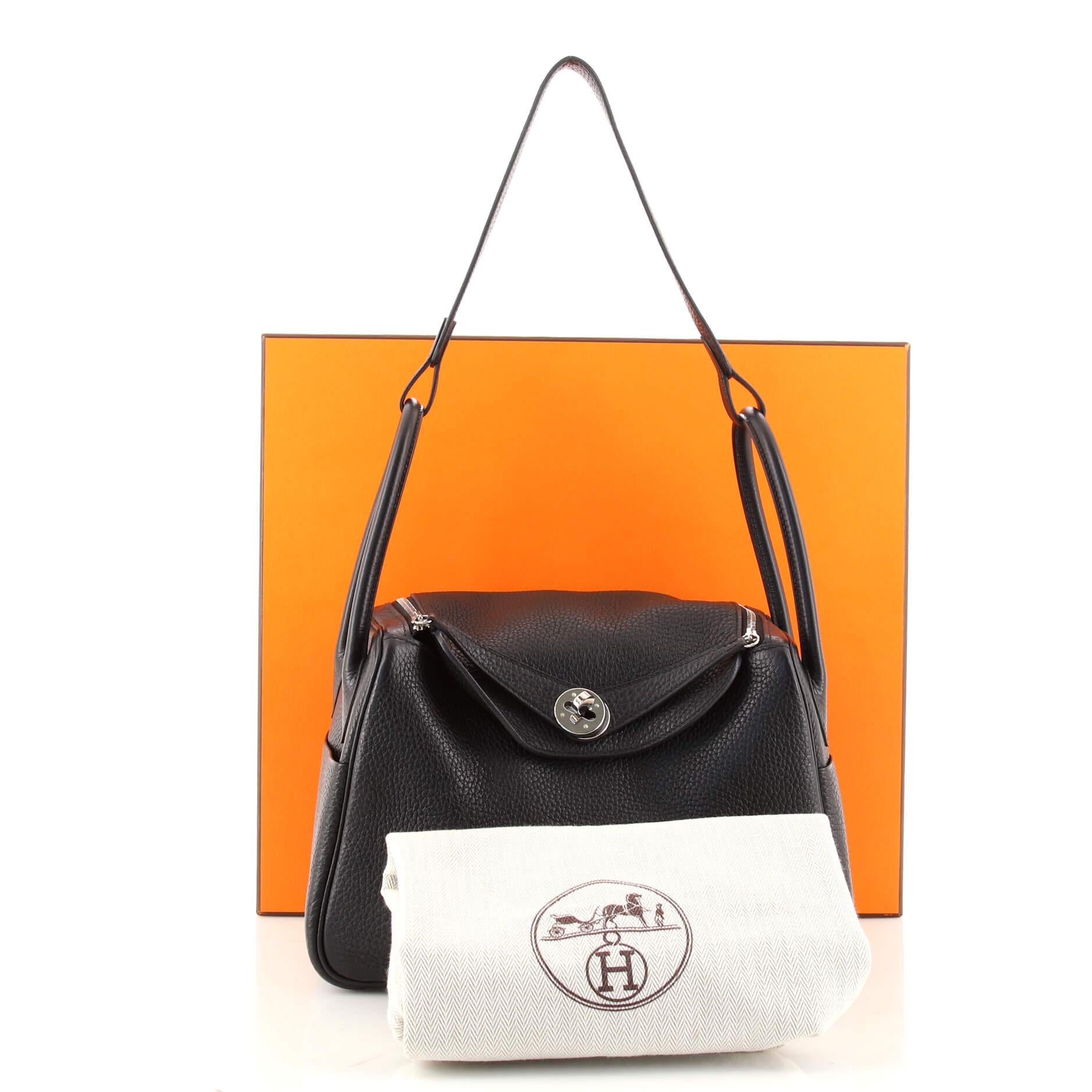 Hermes Lindy 26 black clemence PHW, Women's Fashion, Bags