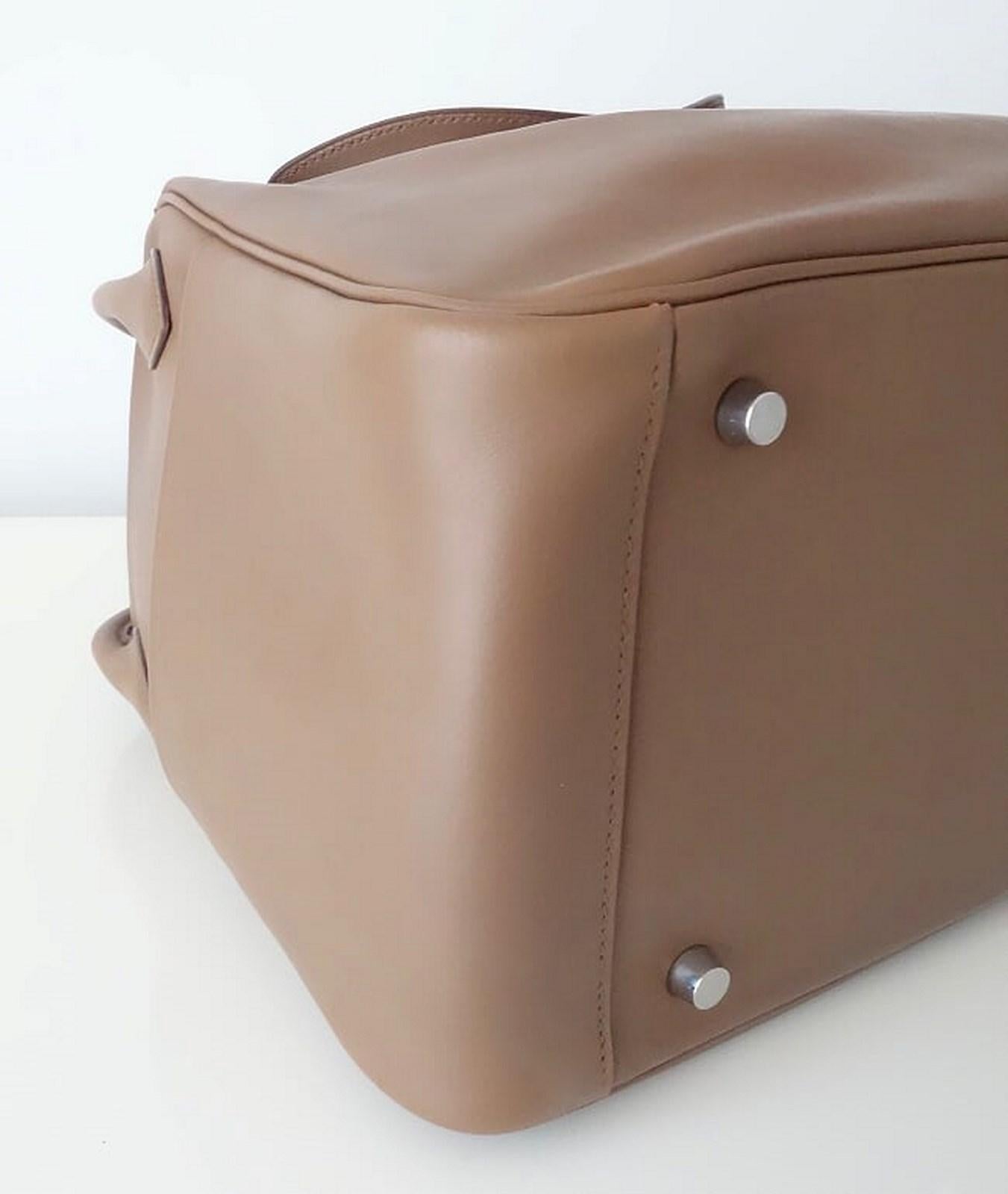 Hermès Lindy Hand Bag 2 ways Light Brown Swift Leather PHW 34 cm 9