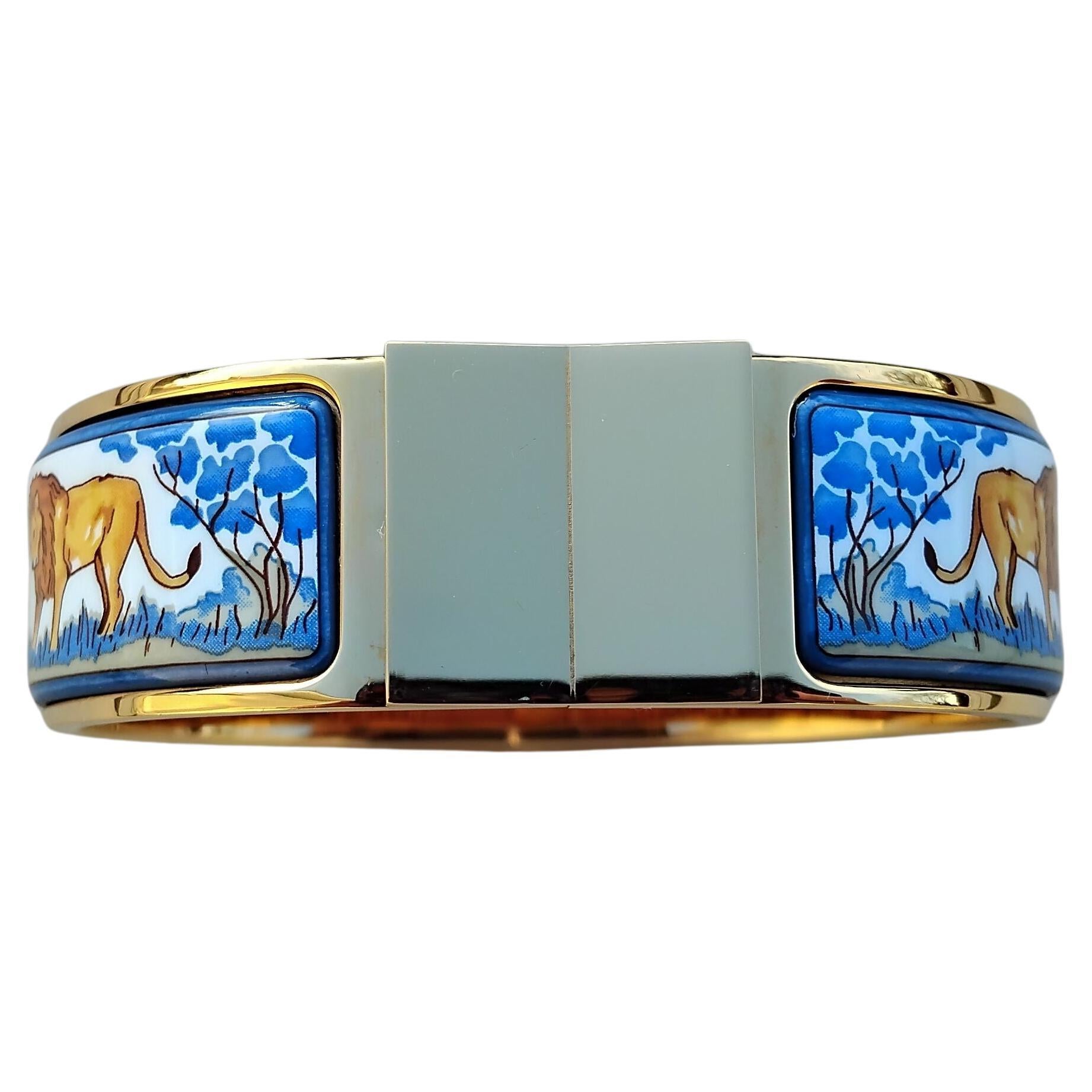 Hermès Lions and Lionesses Clic Clac Enamel Bracelet Gold Hdw 11