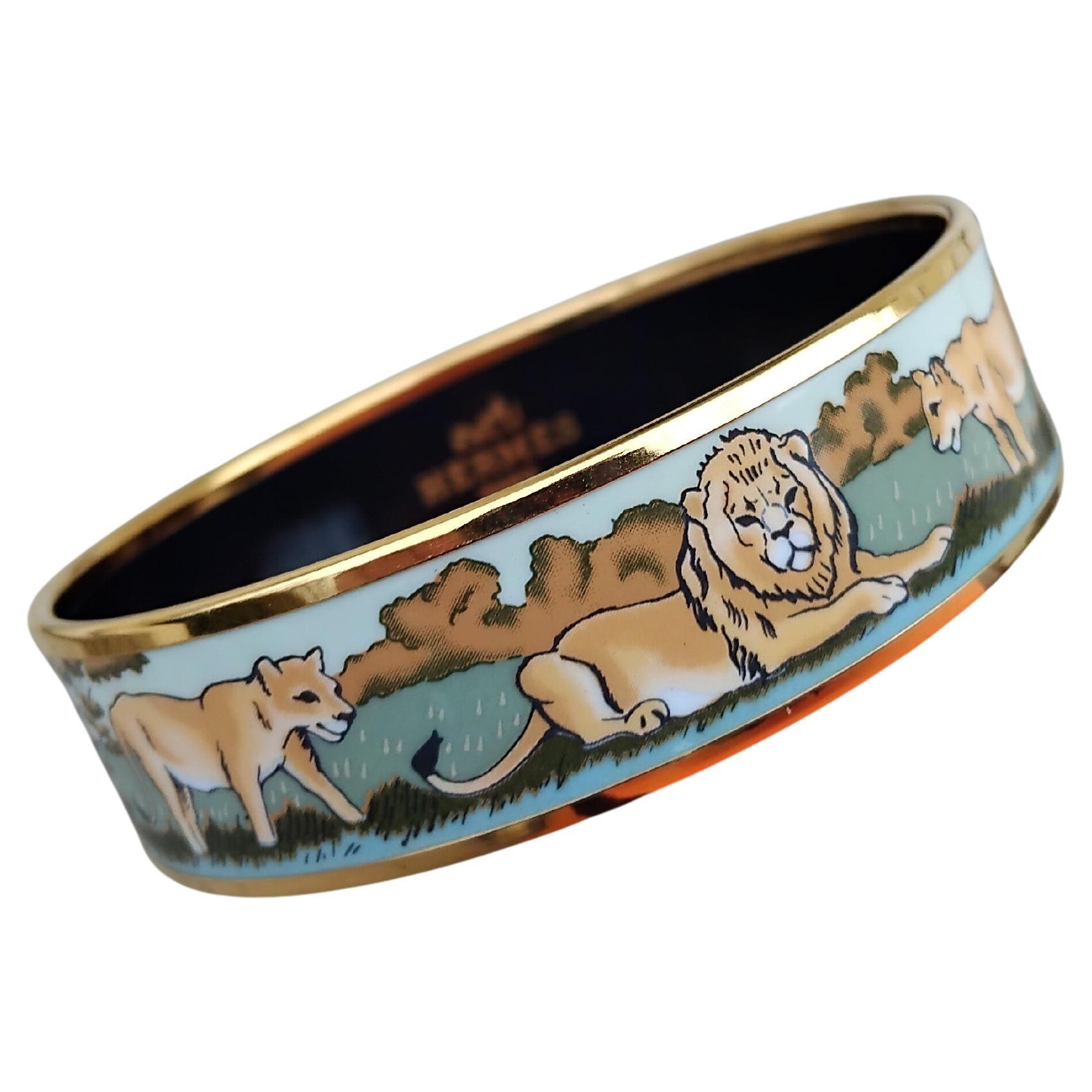 Hermès Lions and Lionesses Enamel Gold Large Bracelet 70