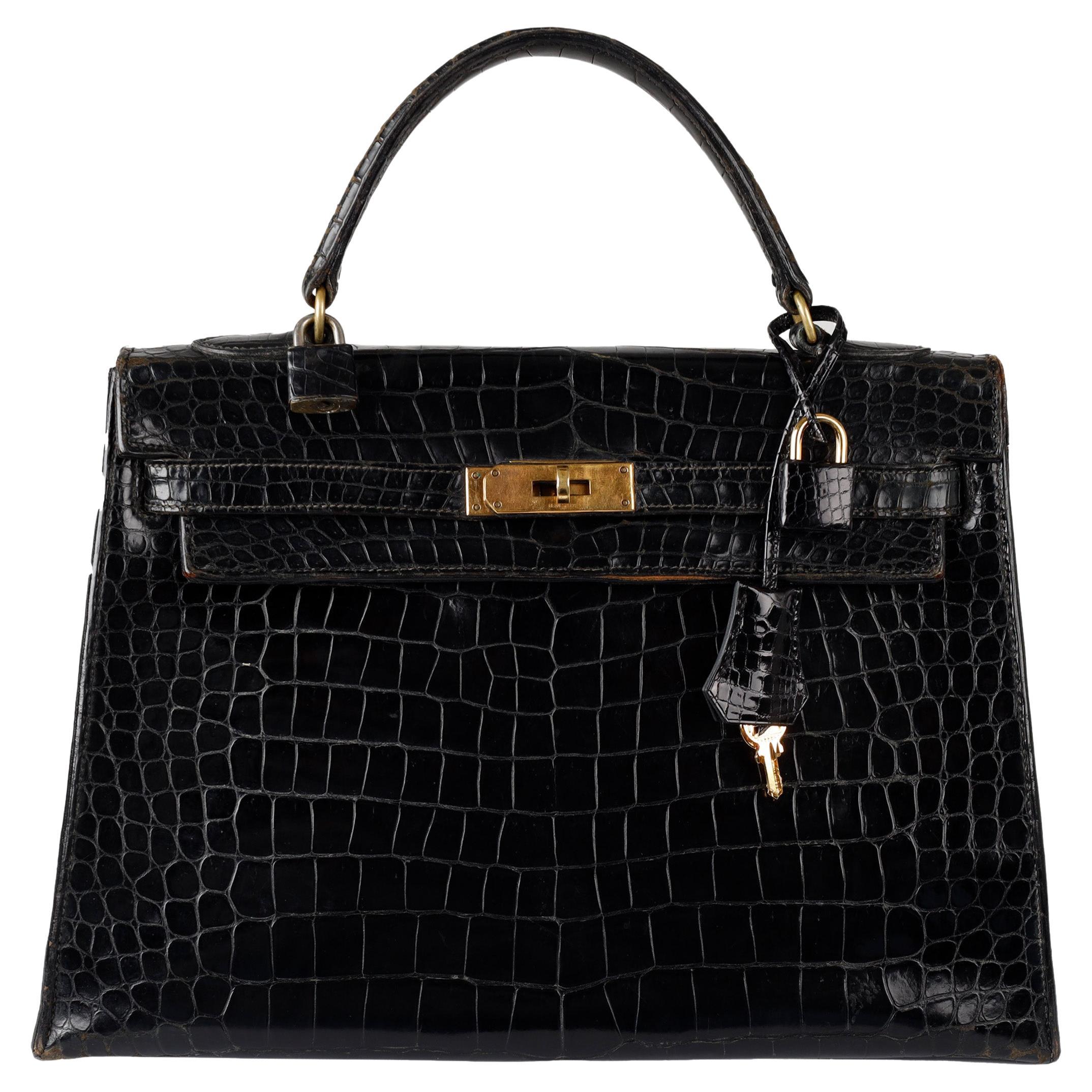 Hermès Lisse Crocodile Kelly 32 Retourne Handbag For Sale