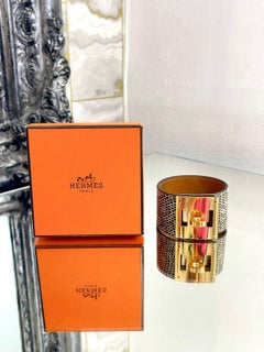 Hermes Lizard Skin Ombre Kelly Dog Cuff Bracelet
