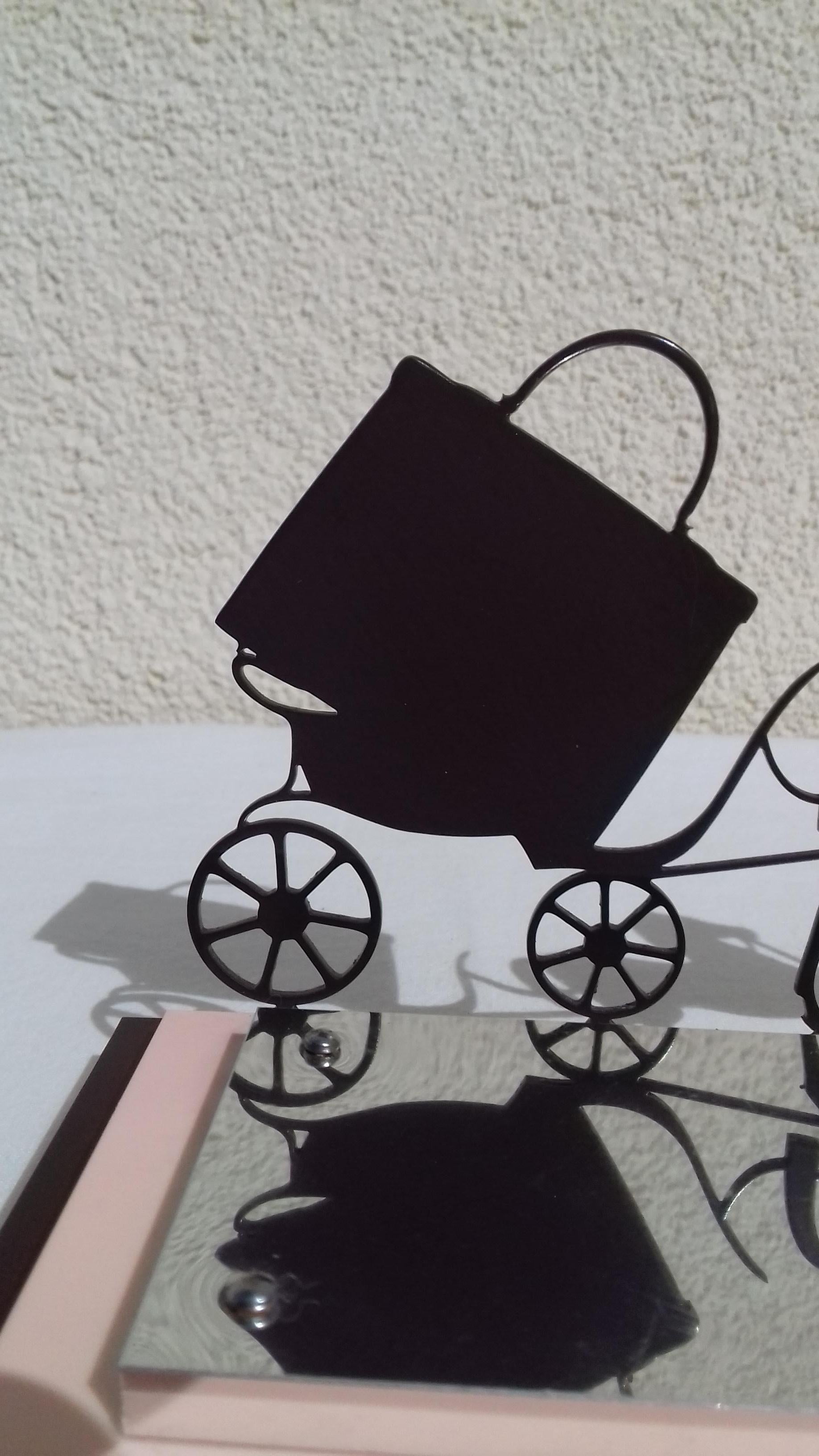 Hermès Logo Carriage Coachman And Horse In Metal Display 1