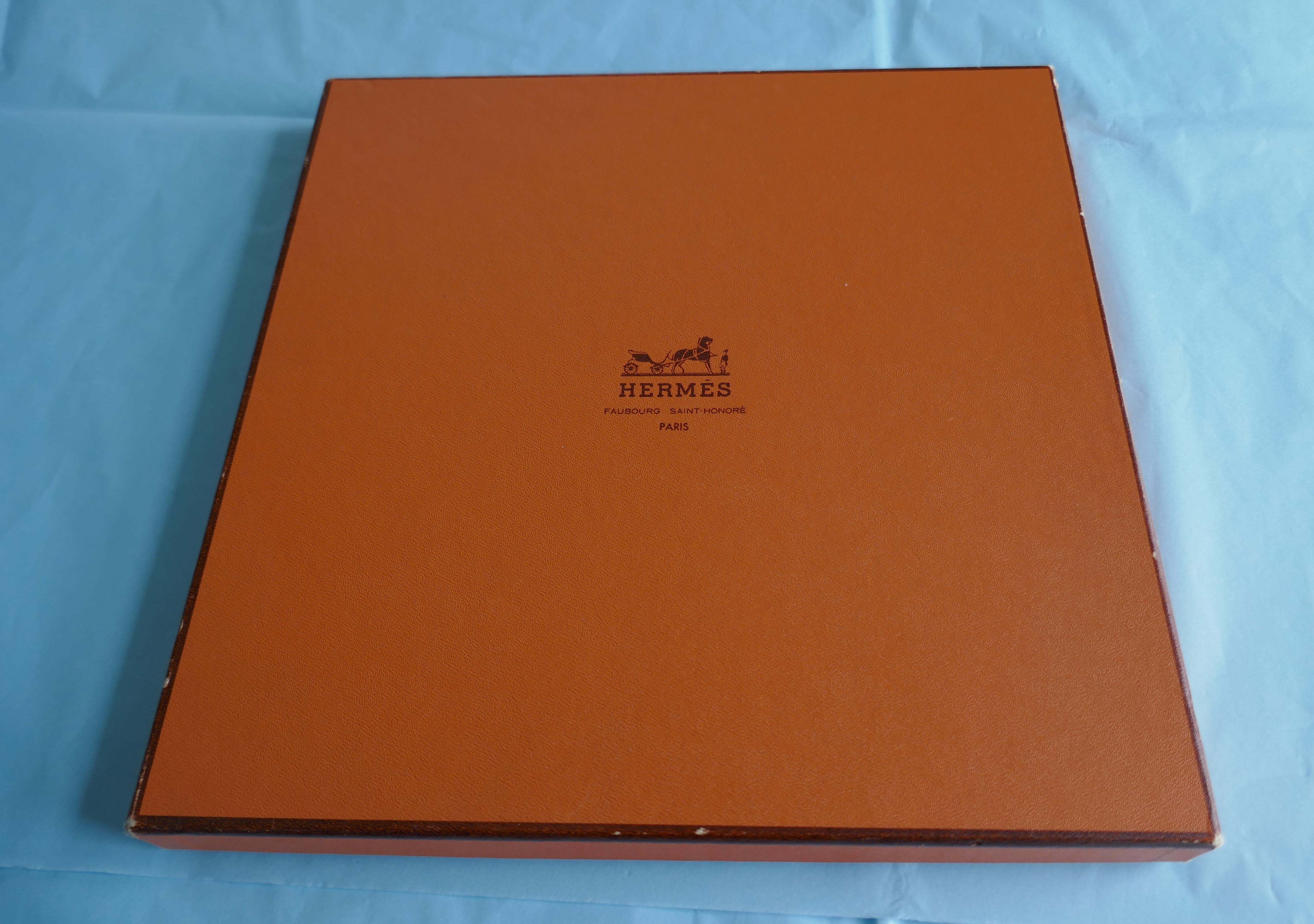 HERMÈS Loïc Dubigeon design “Les Foiles du Ciel” Balloons Print Silk Scarf 7