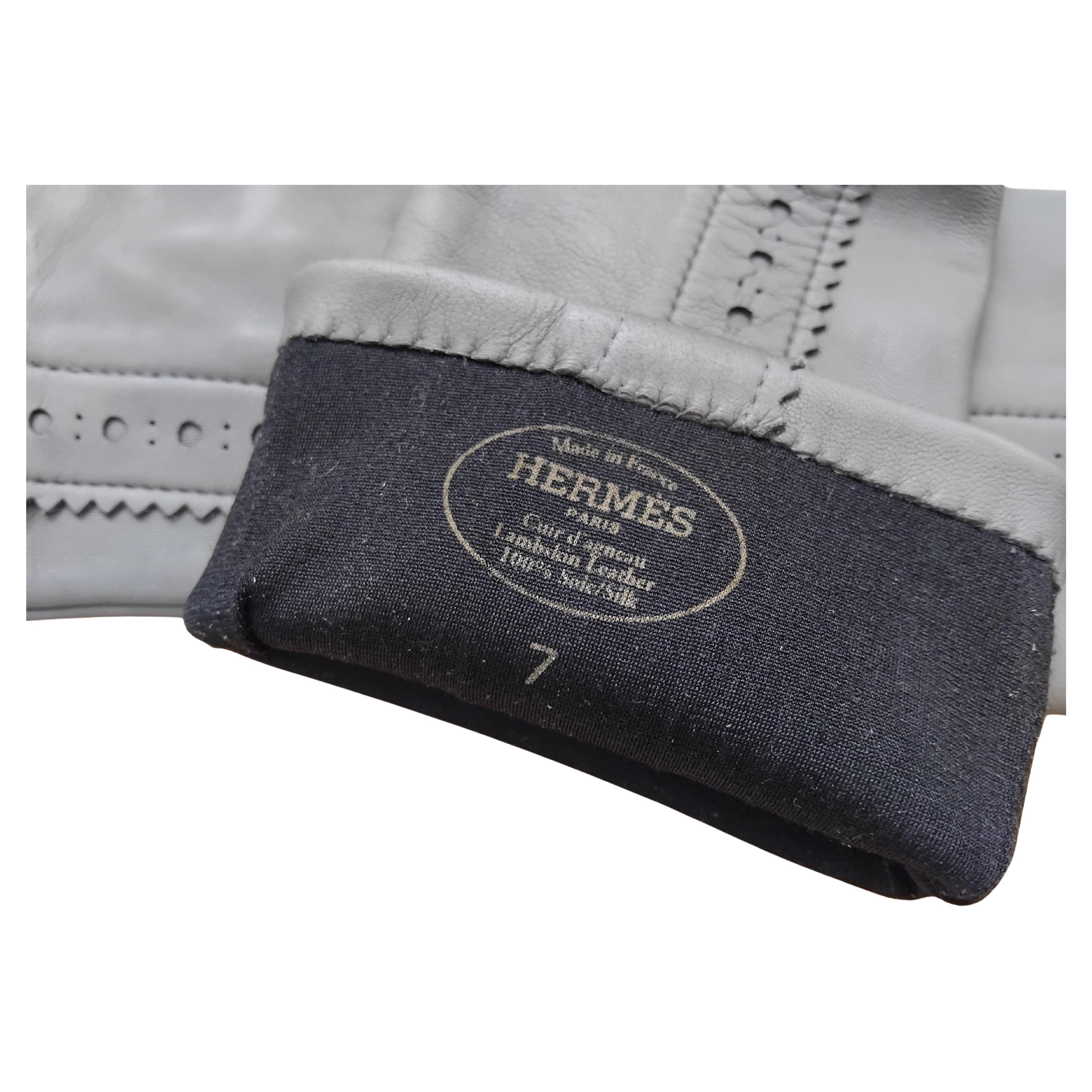 Hermès Long Ghillies Gloves Leather Silk Size 7 in vendita 4
