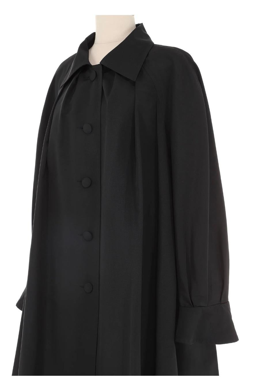 Hermès Long Nylon Black Coat In Excellent Condition For Sale In New York, NY