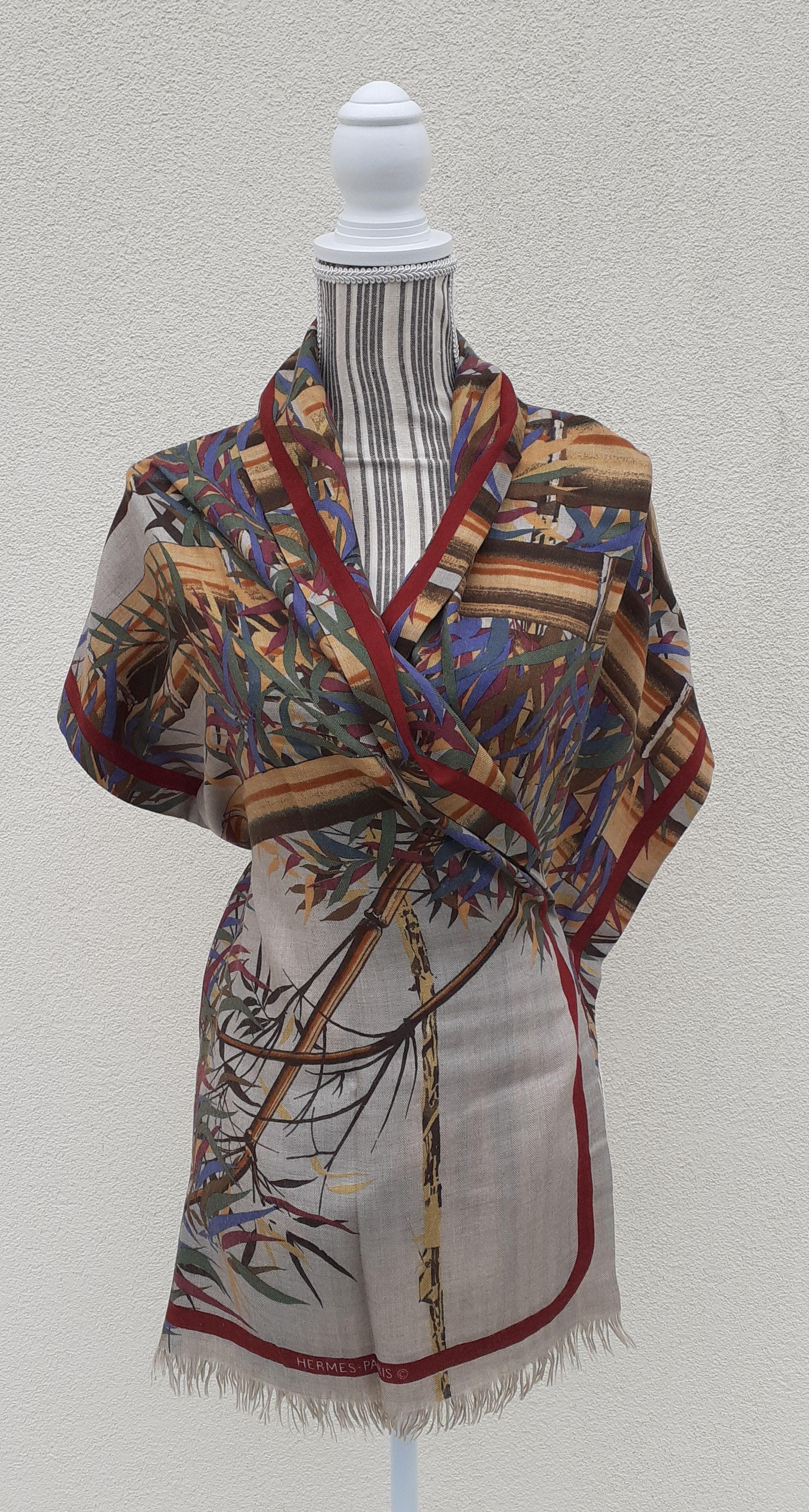 Écharpe longue Hermès Cachemire et soie imprimé bambou en vente 8