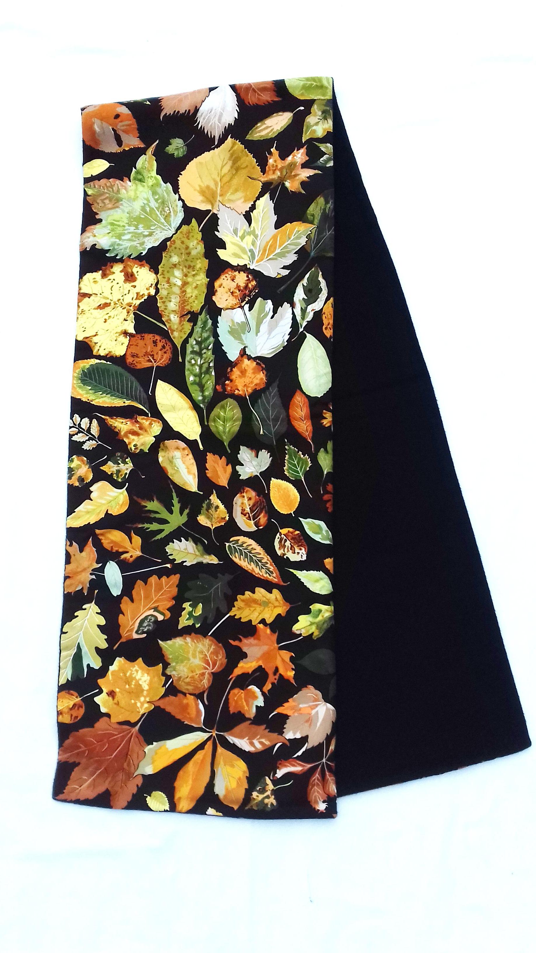 Hermès Long Scarf Stole Tourbillons Leaves Vauzelles Black Silk and Angora 67' 1