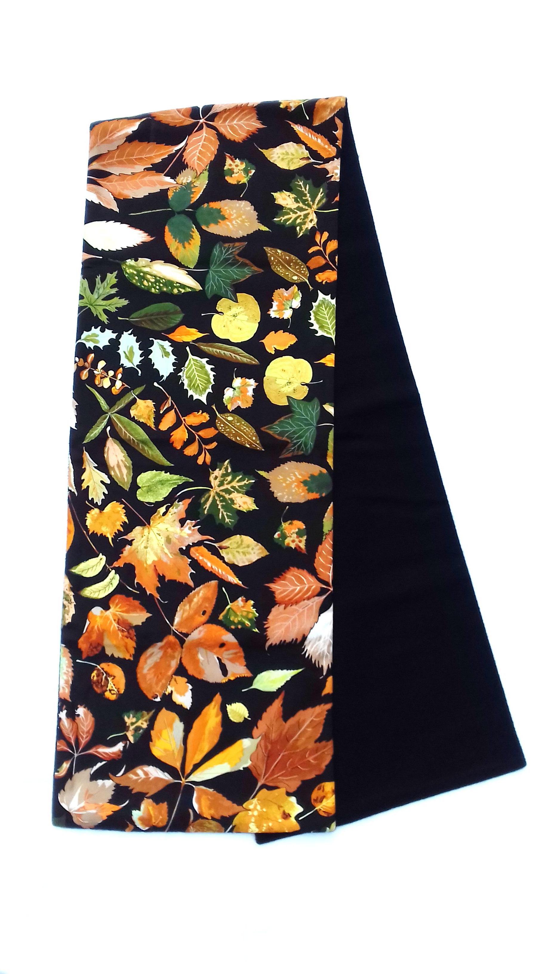 Hermès Long Scarf Stole Tourbillons Leaves Vauzelles Black Silk and Angora 67' 5