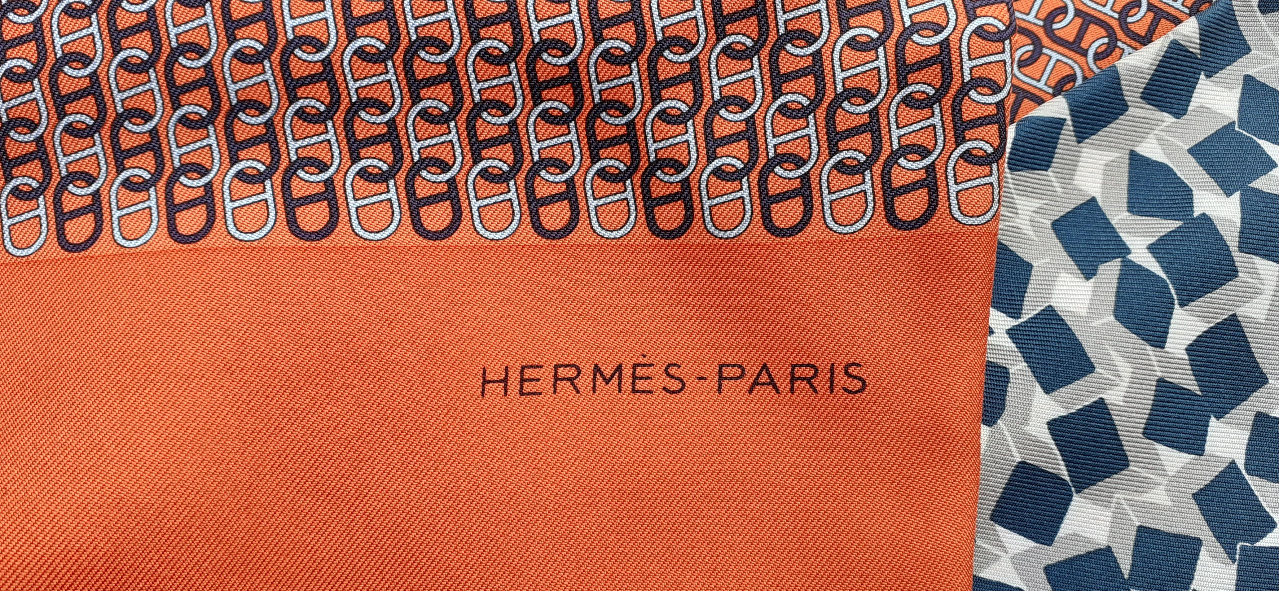 Hermès Long Silk Scarf Double-Sided Chaine d'Ancre and Cubes Orange Blue For Sale 2