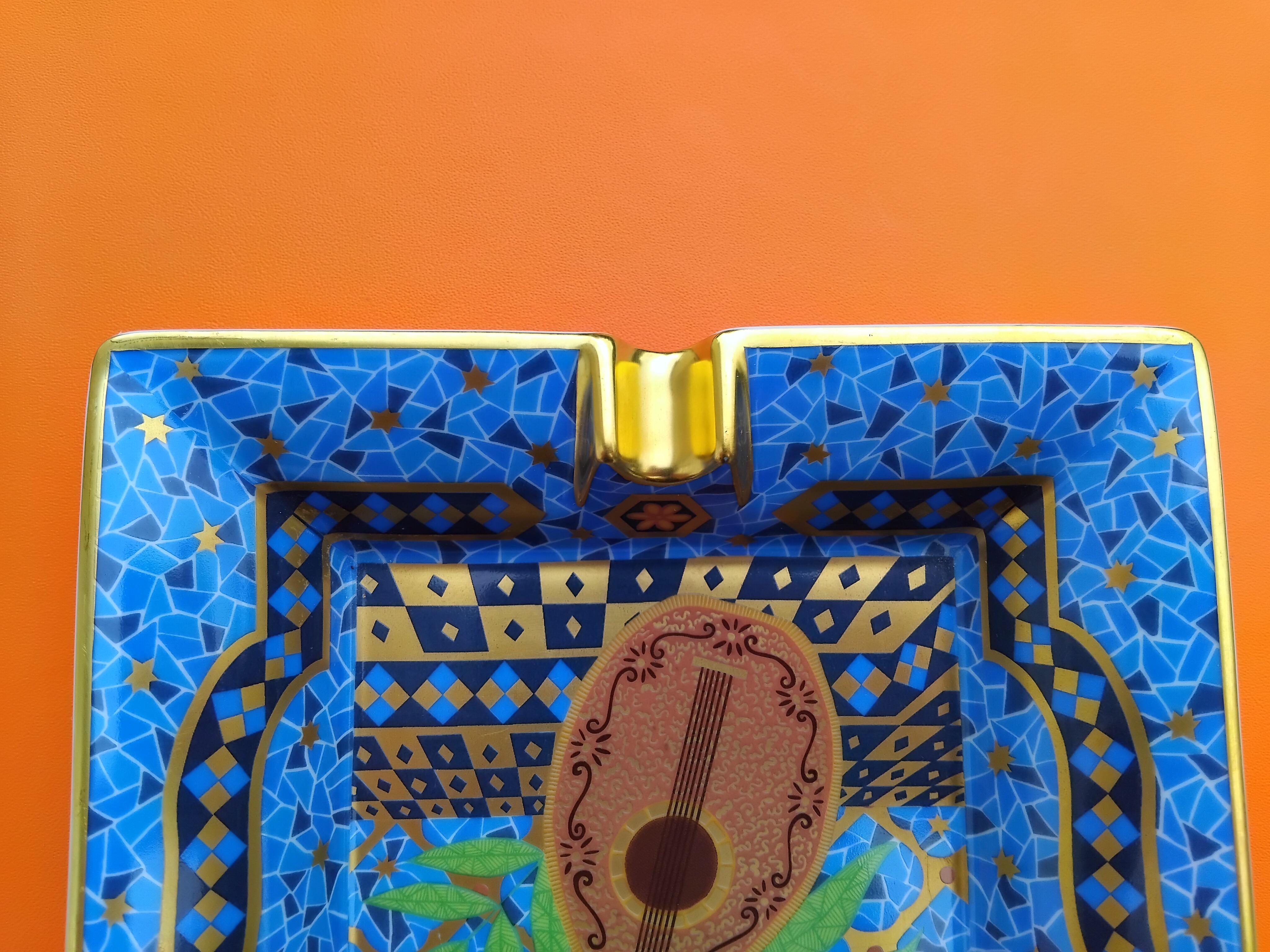 Hermès Lute Oud Cigar Ashtrayb Change Tray Porcelain Gold عود 5