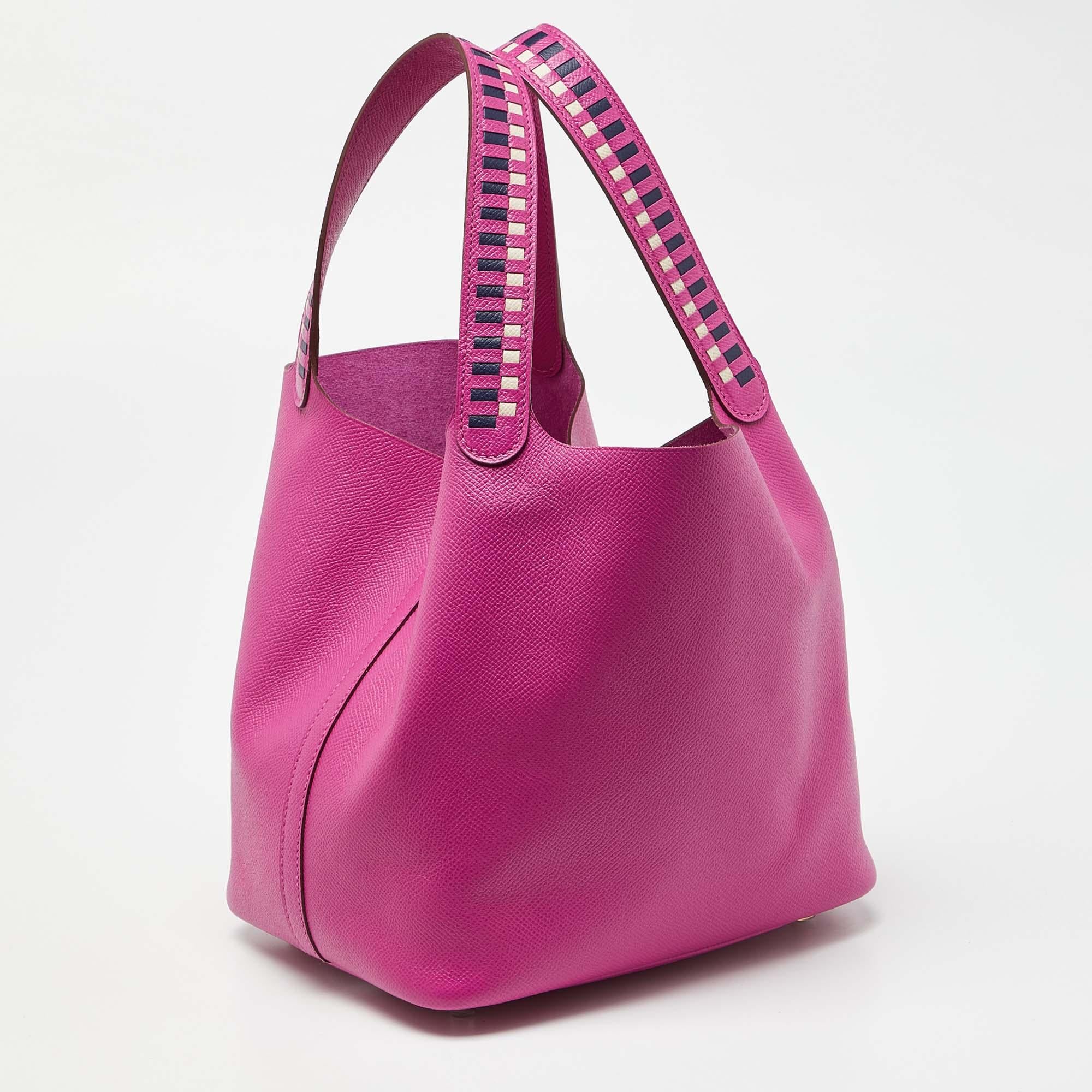 Women's Hermès Magnolia/Bleu Saphir/Crate Leather Tressage Lock 22 Bag
