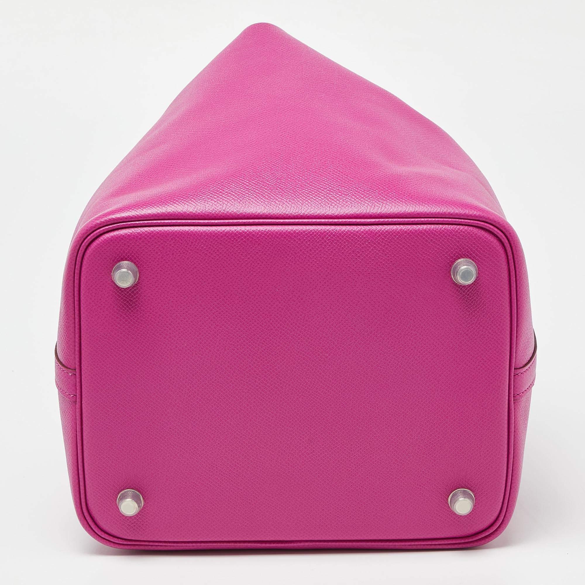 Hermès Magnolia/Bleu Saphir/Crate Leather Tressage Lock 22 Bag 1