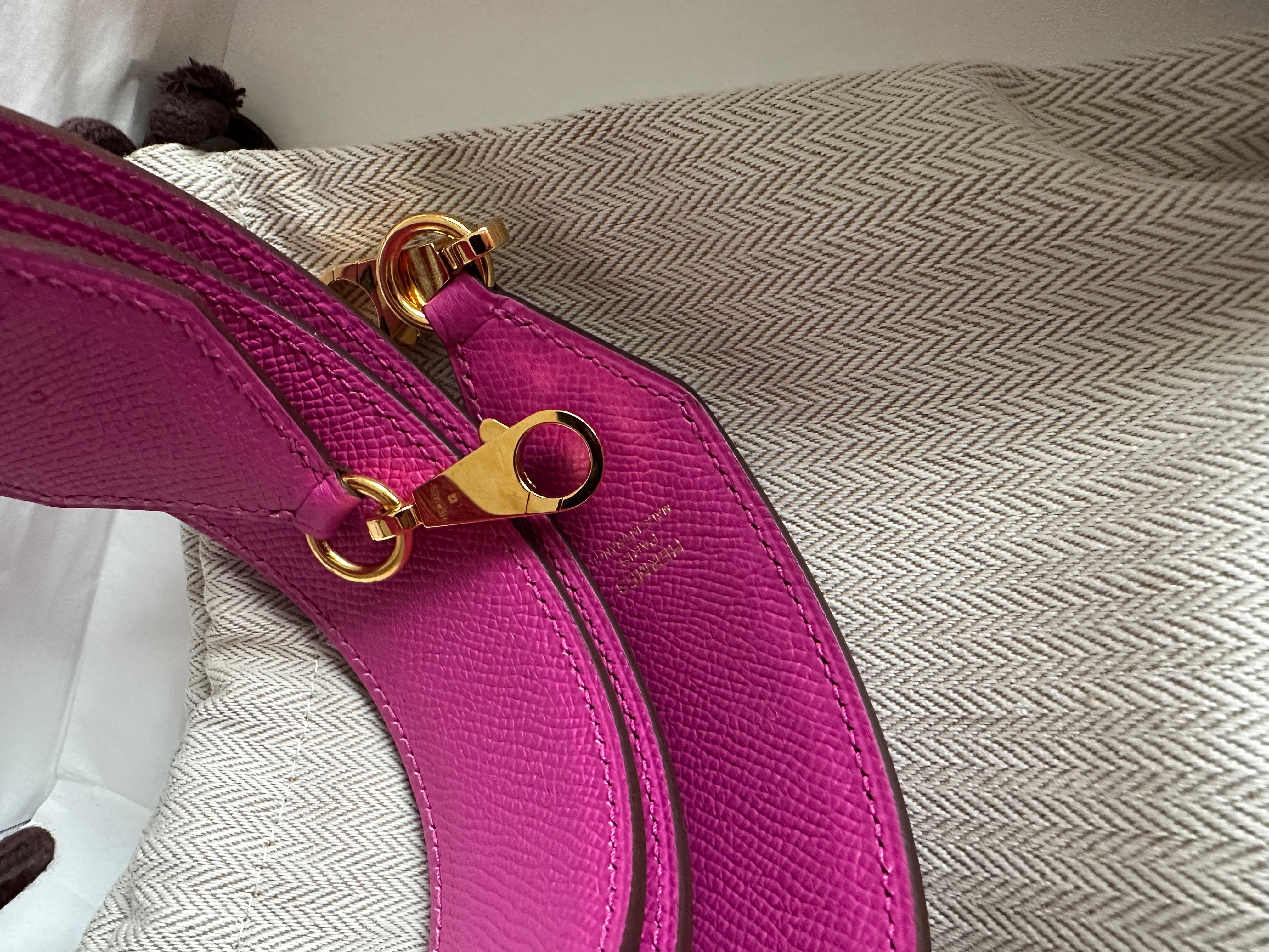 HERMES Magnolia Epsom 40mm Tressage Shoulder Strap  Pink In New Condition In West Chester, PA