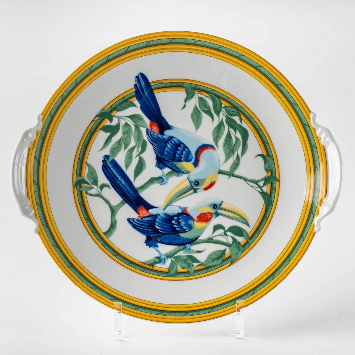Fin du 20e siècle Service à café et thé Maison Hermès en porcelaine de Toucans à Limoges, 18 pièces