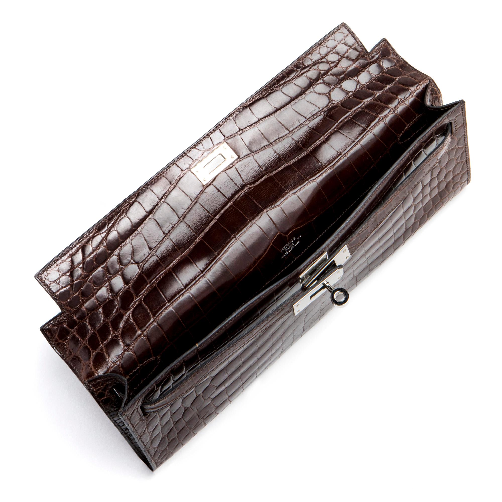 Hermés Makassar Porosus Crocodile Kelly Clutch In Excellent Condition For Sale In New York, NY
