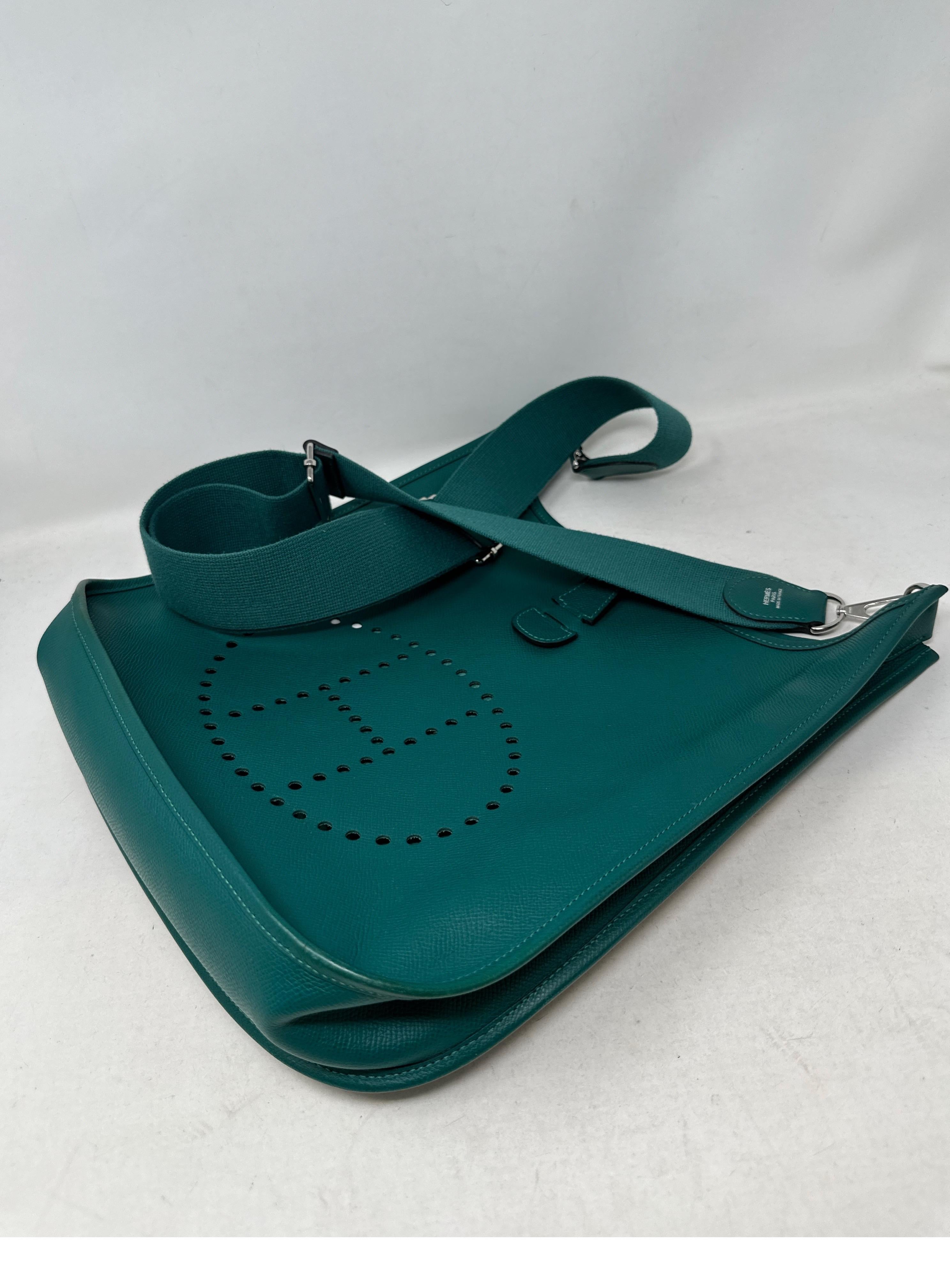 Hermes Malachite Evelyne GM Bag  4