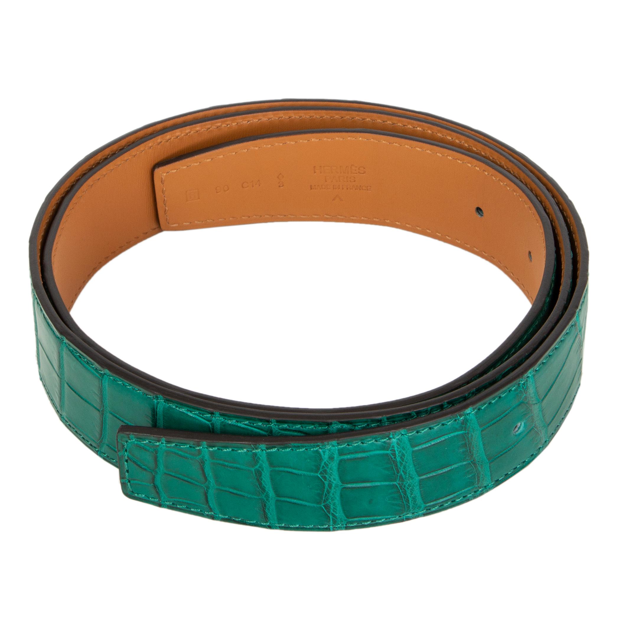 Hermes 32mm belt strap in Malachite (green) Shiny Porosus crocodile. Brand new. Comes with box and CITES.

Measurements
Tag Size	90
Width	3.2cm (1.2in)
Fits	88cm (34.3in) to 92cm (35.9in)
