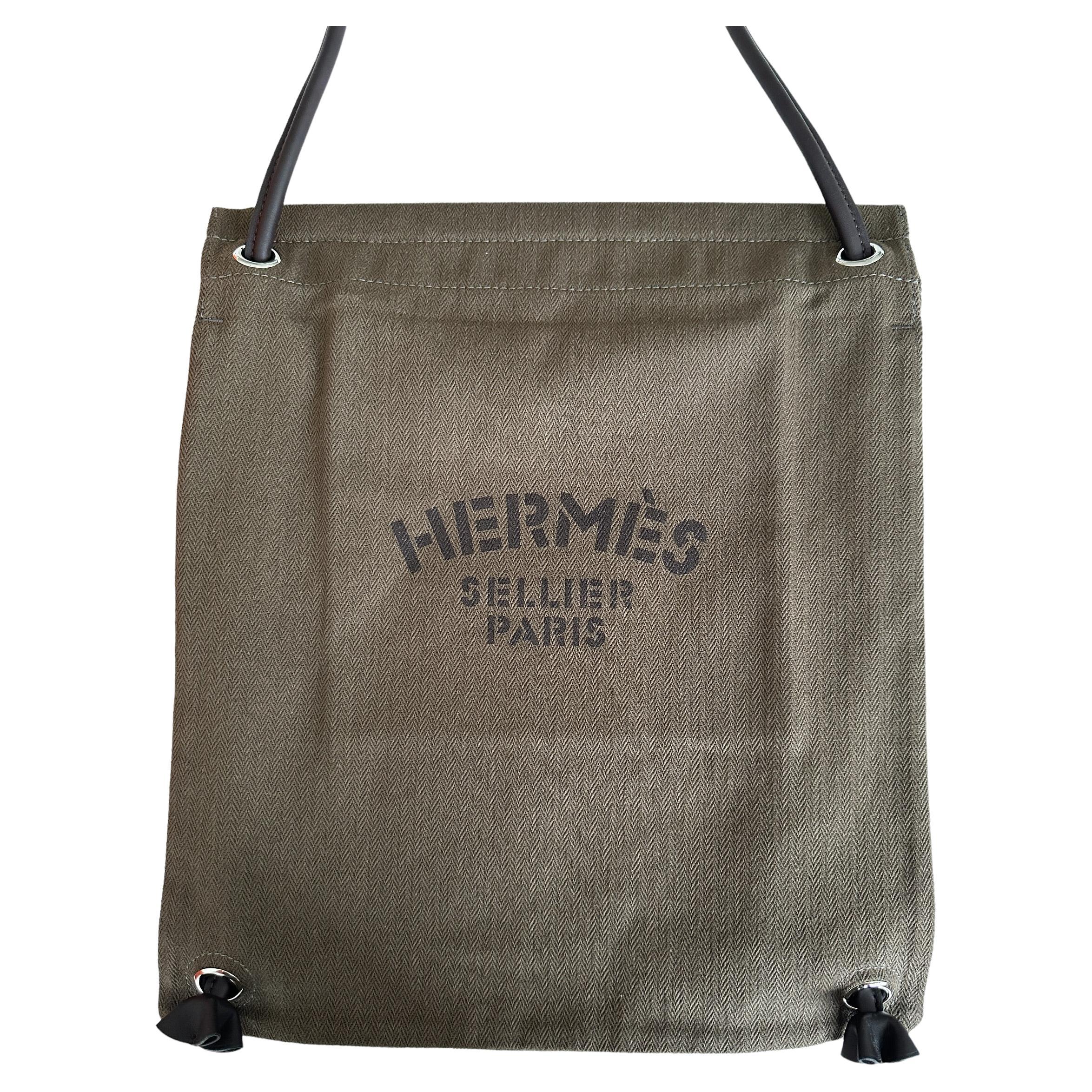 Vintage Hermès Fashion: Bags, Clothing & More - 6,735 For Sale at 
