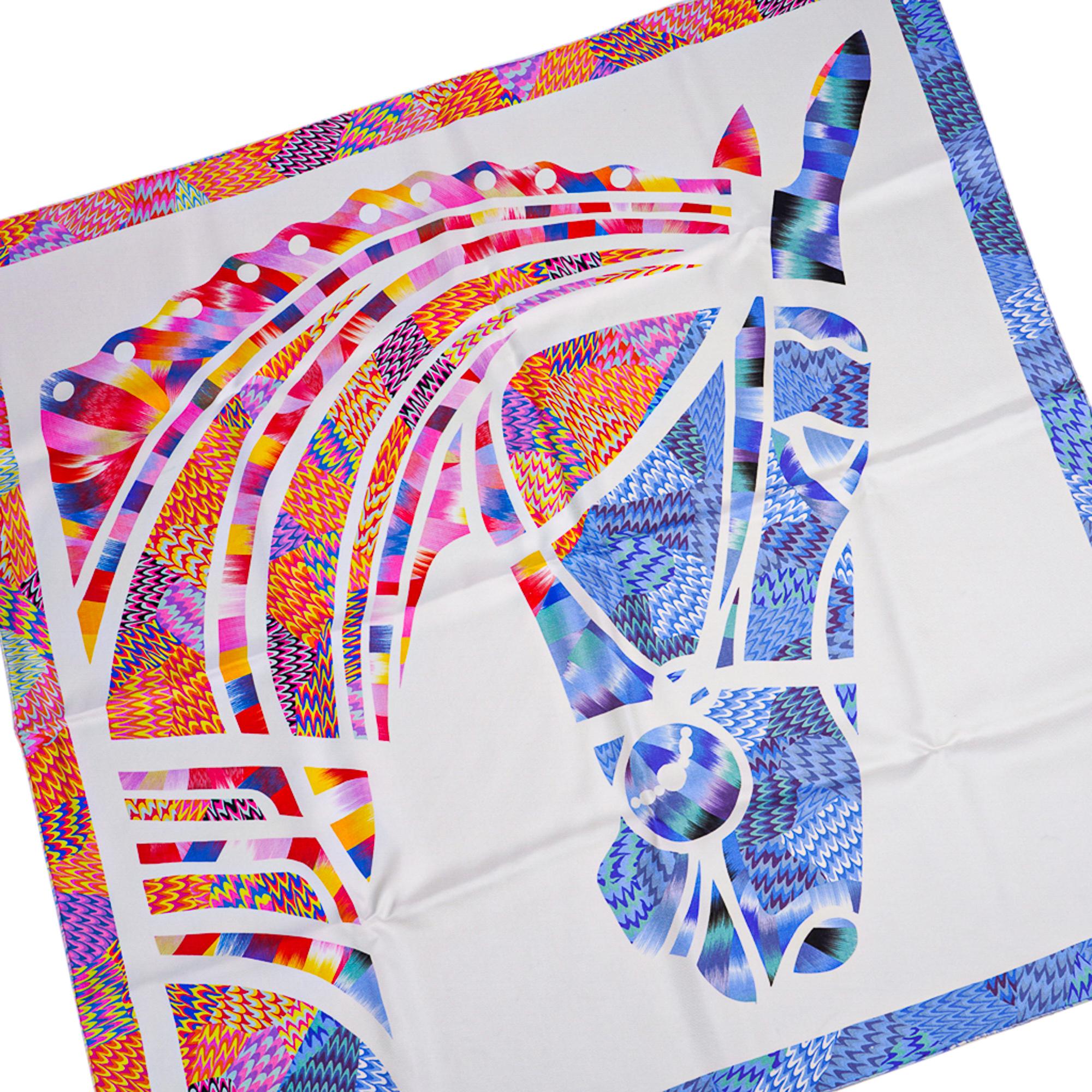 Mightychic offer a guaranteed authentic Limited Edition Hermes Robe Du Soir Marble Scarf.
This exquistie scarf is a must have for any Hermes collector.
Created by by an art almost lost to the world it brings you the most delicate production of