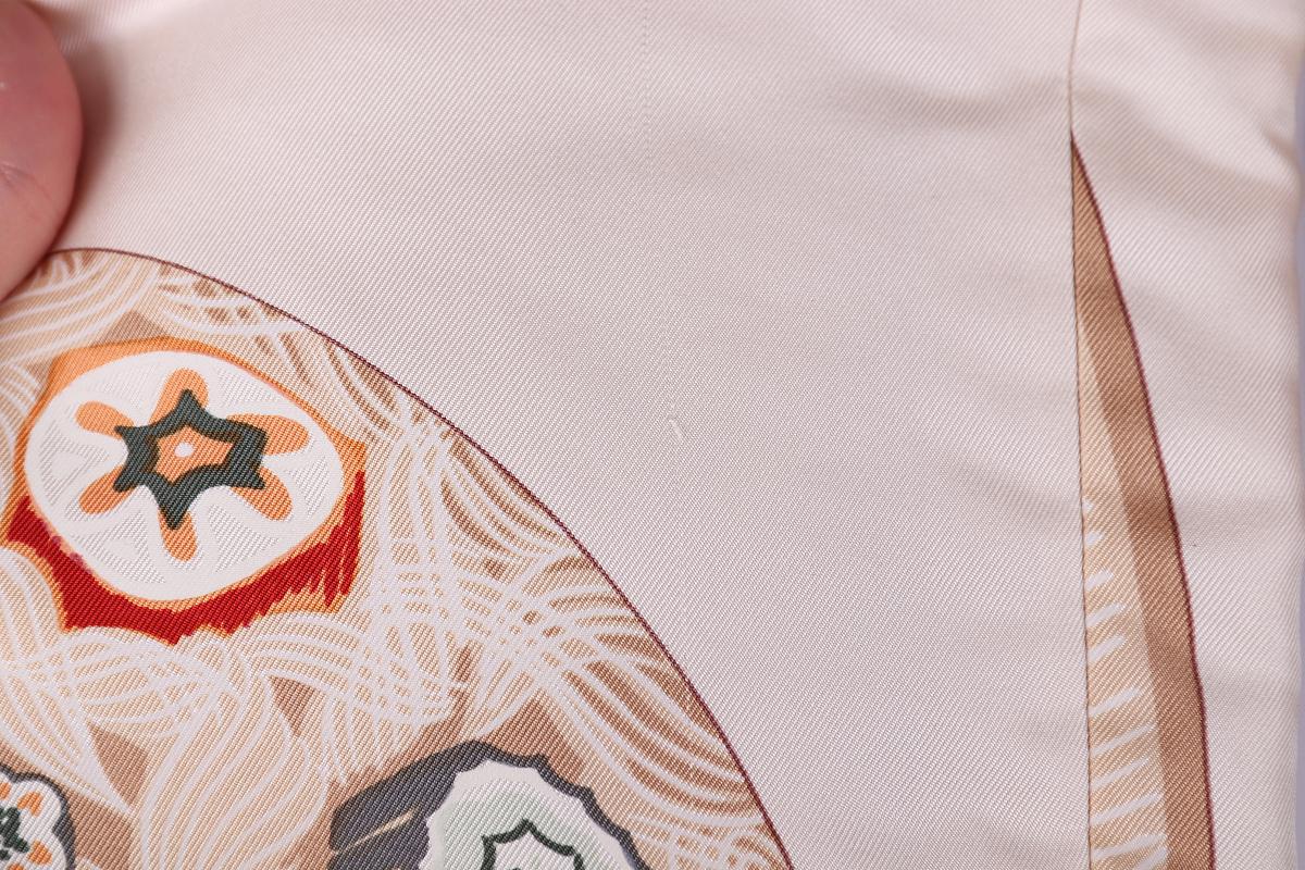 Hermès Margiela Era Wendbare Seidenjacke im Angebot 3