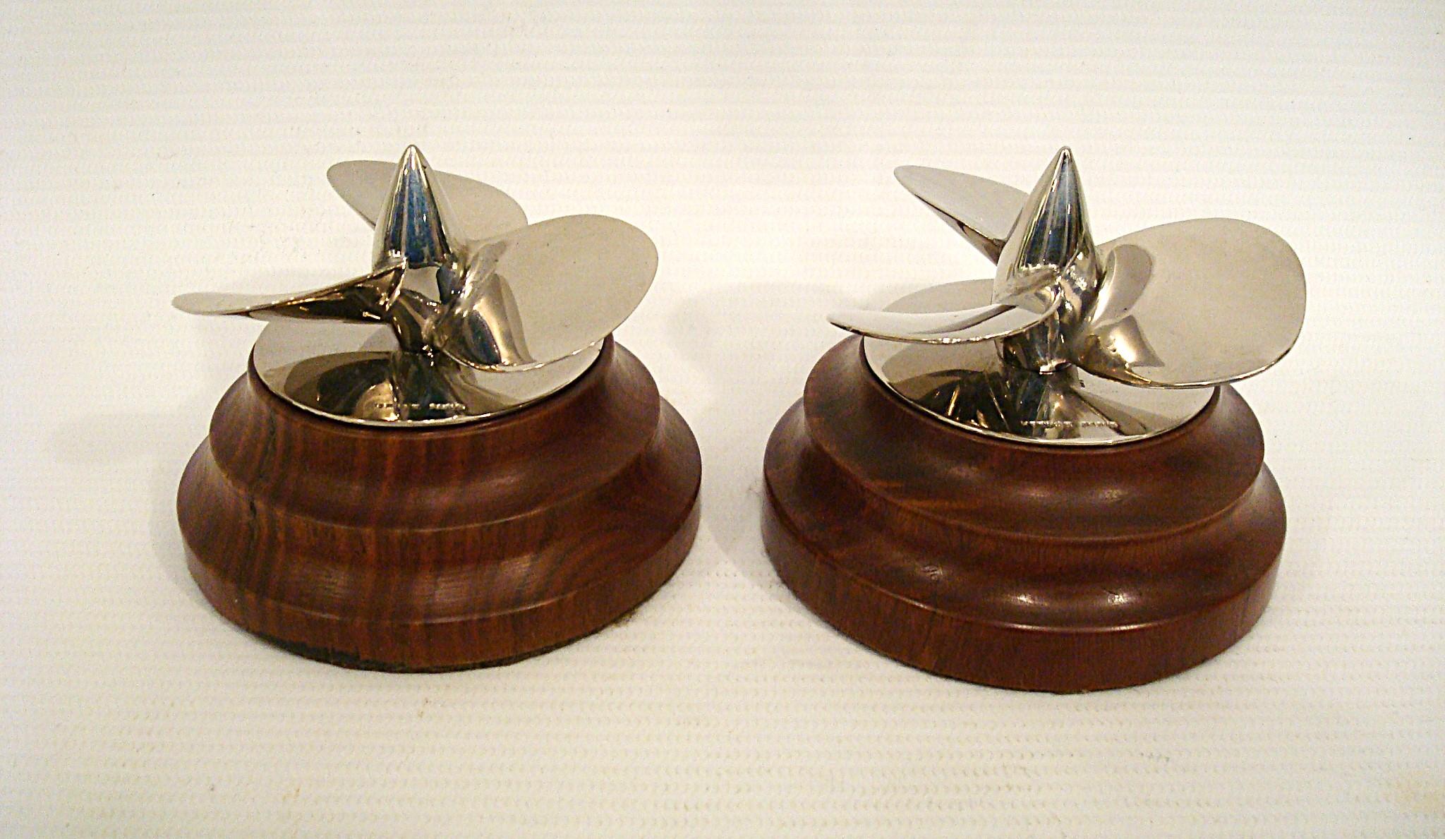 Hermès Maritime / Boot / Segeln / Propeller Schreibtisch Briefbeschwerer. Frankreich 1950er Jahre im Angebot 4