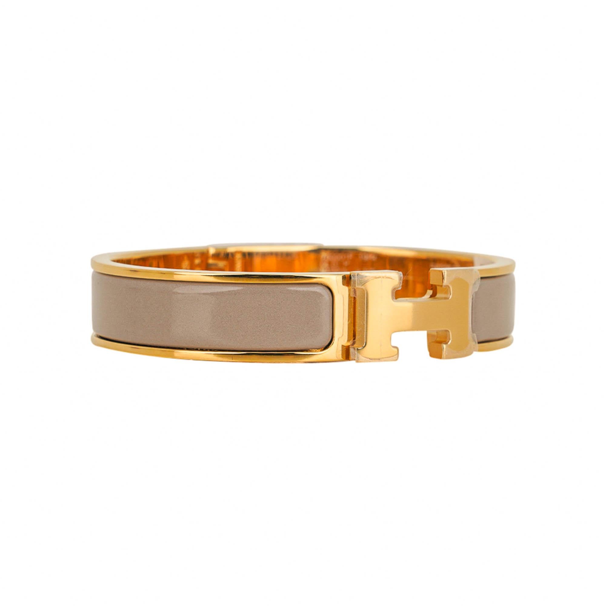 Hermes Marron Glace Clic H Narrow Enamel Bracelet Gold PM In New Condition For Sale In Miami, FL