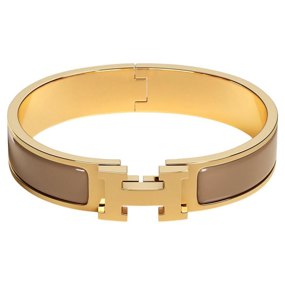 Hermes Marron Glace Clic H Narrow Enamel Bracelet Gold PM en vente