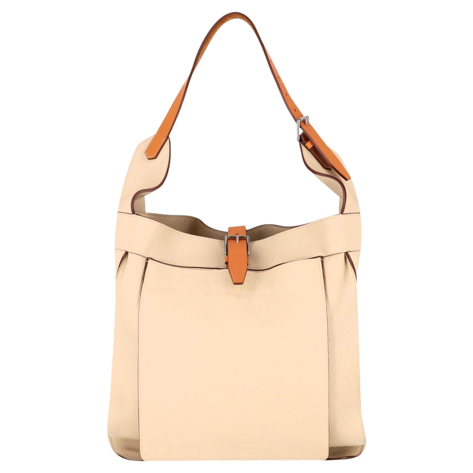 Hermes Marwari Clemence Leather Hobo Bag en vente