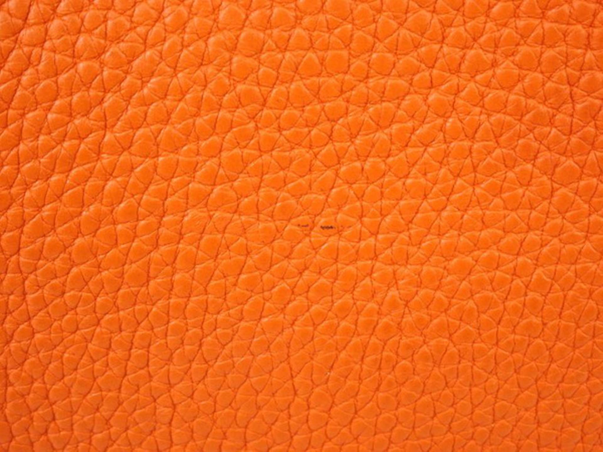 Hermès Massai 219135 Orange Taurillon Clemence Shoulder Bag For Sale 5