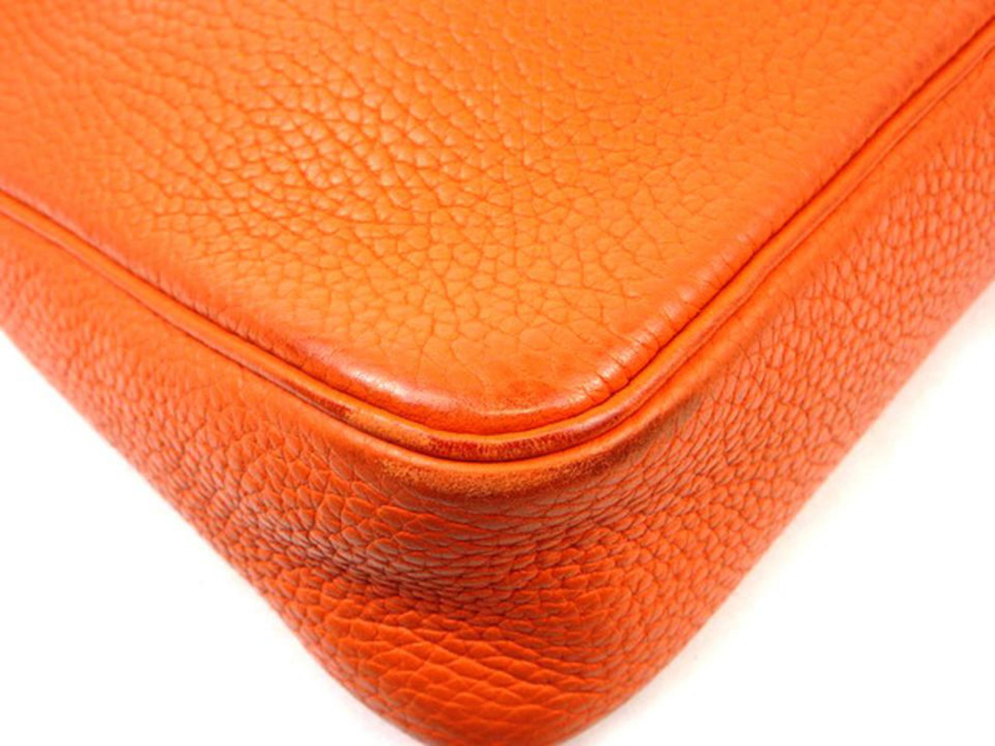 Hermès Massai 219135 Orange Taurillon Clemence Shoulder Bag For Sale 7