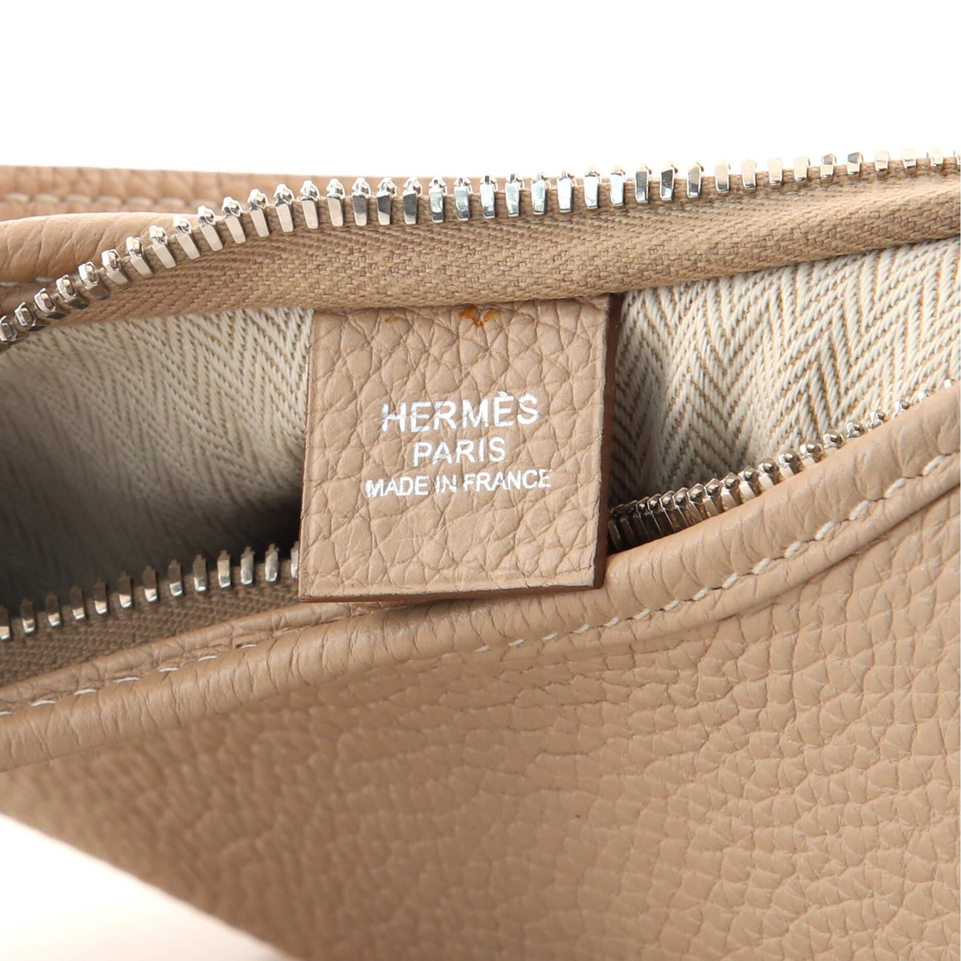 Hermes Massai Cut Bag Leather 32 In Good Condition In NY, NY