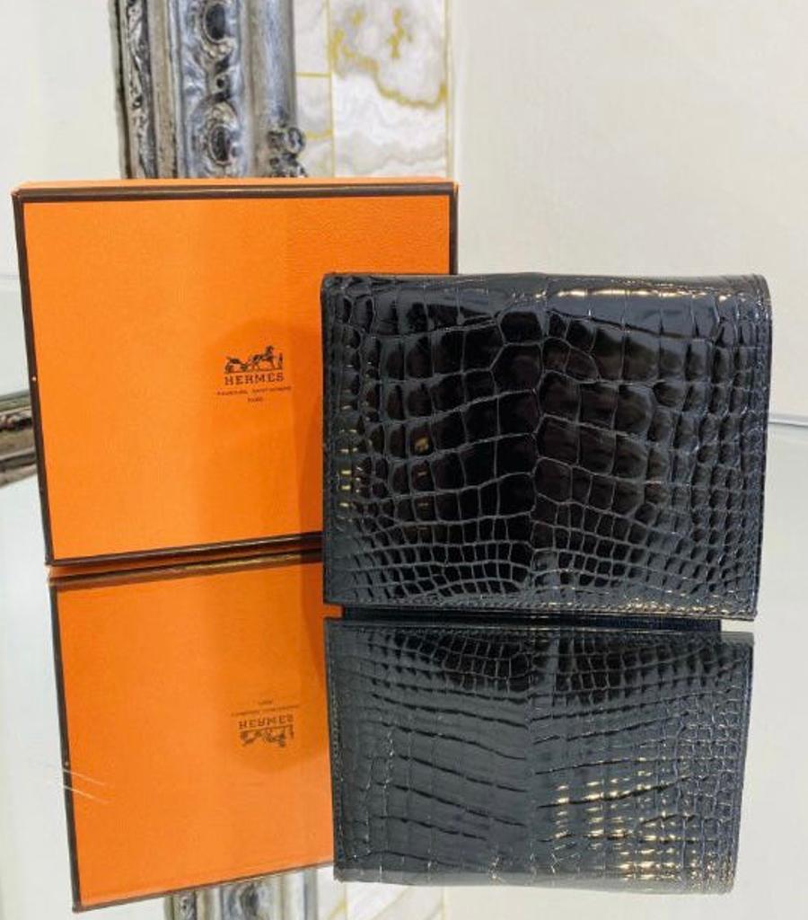 Hermes MC2 Shiny Alligator Bi Fold Wallet In Excellent Condition In London, GB