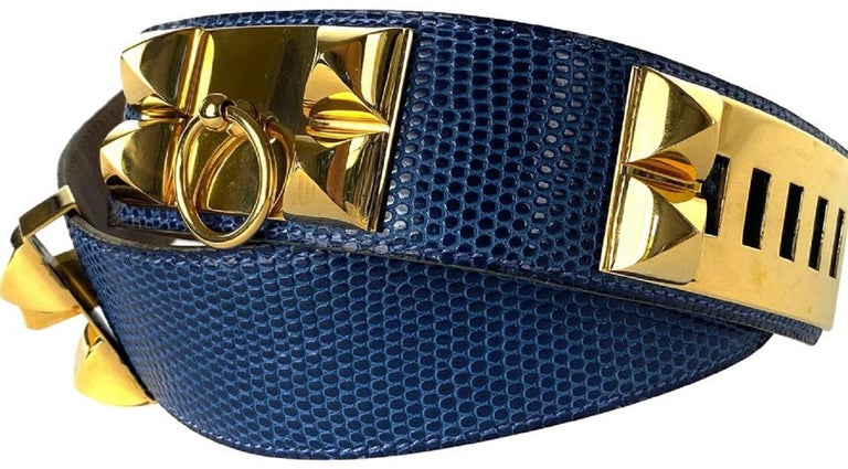 Hermès Medor CDC Collier de Chien Eidechse Blauer Gürtel Gold Nieten Spike  5he0 im Angebot bei 1stDibs