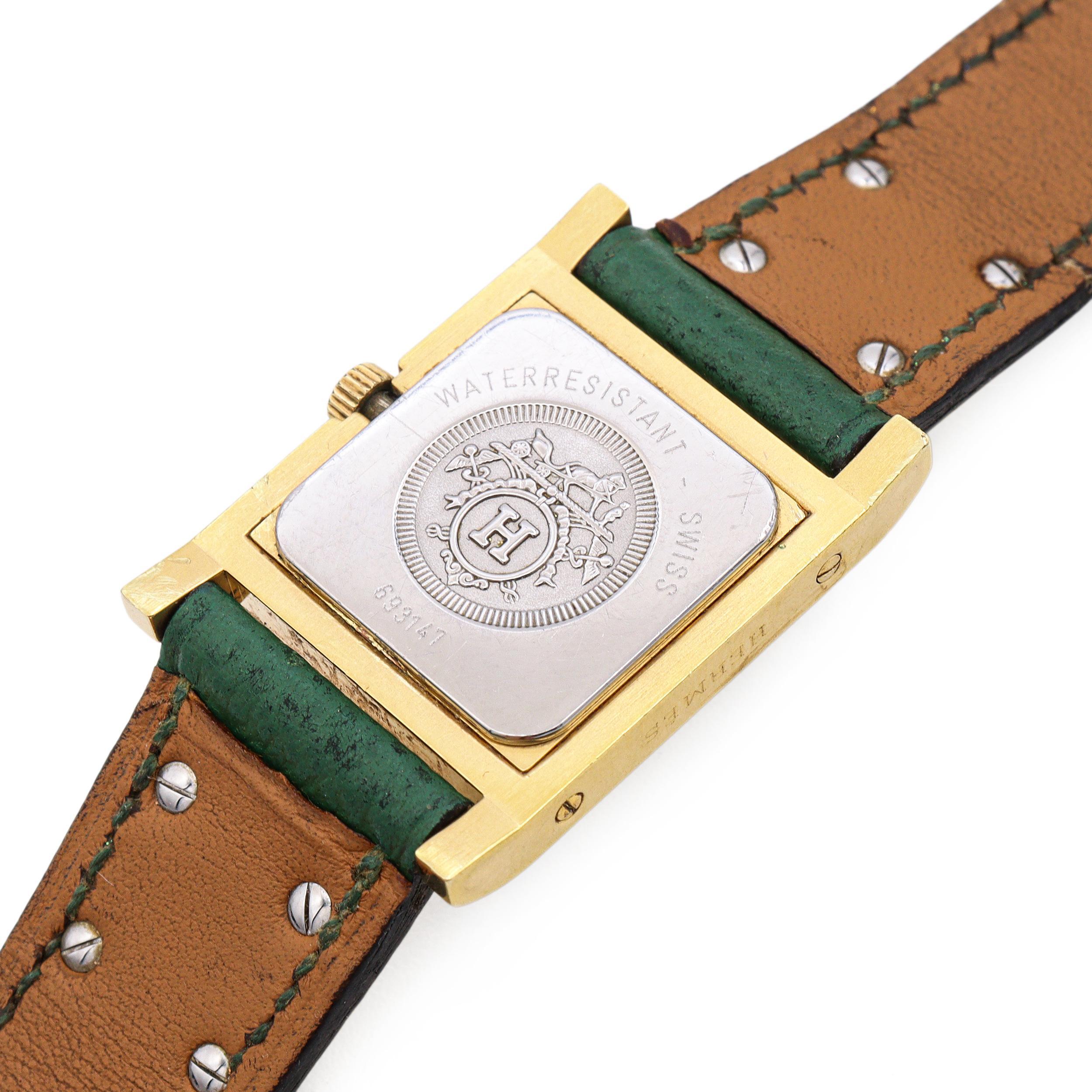 Reloj Hermès Medor de cuarzo chapado en oro con tapa piramidal para mujer en venta 3