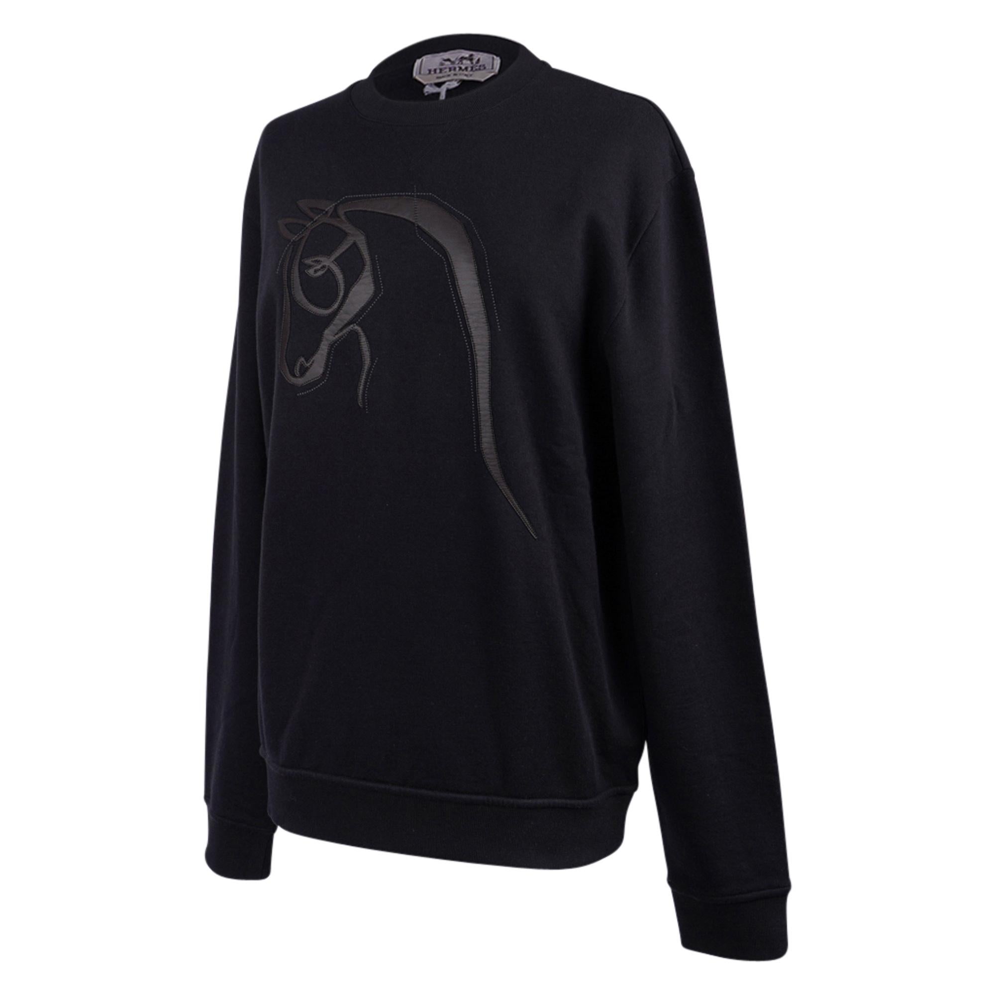 Hermes Men's Black Crewneck Sweater / Cheval au Trait Applique M For Sale 1