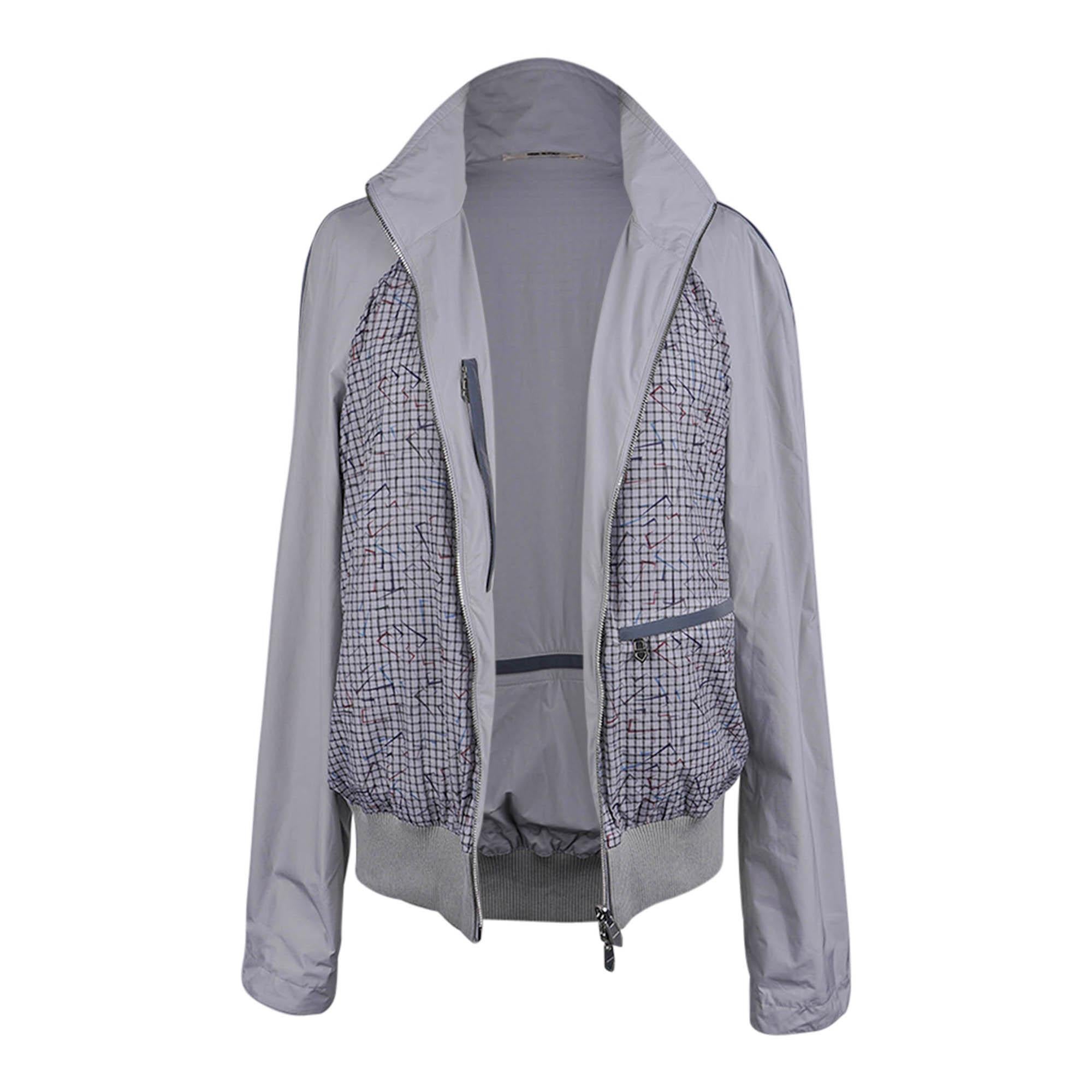 Hermes Men's Jacket Abstract H Design Grey Reversible Windbreaker 50 For Sale 13