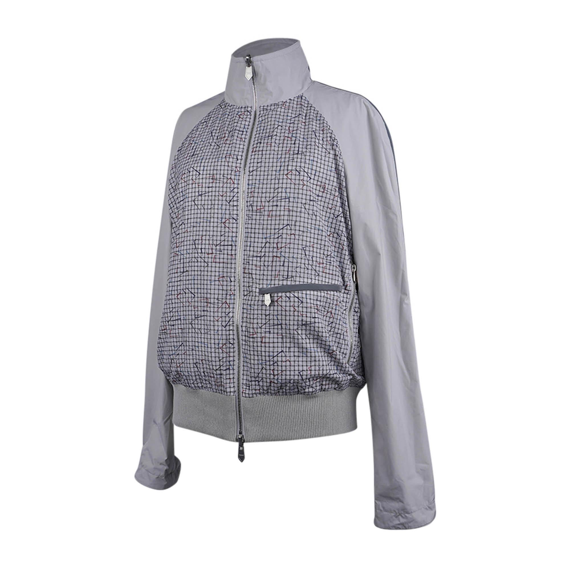 Hermes Men's Jacket Abstract H Design Grey Reversible Windbreaker 50 For Sale 15