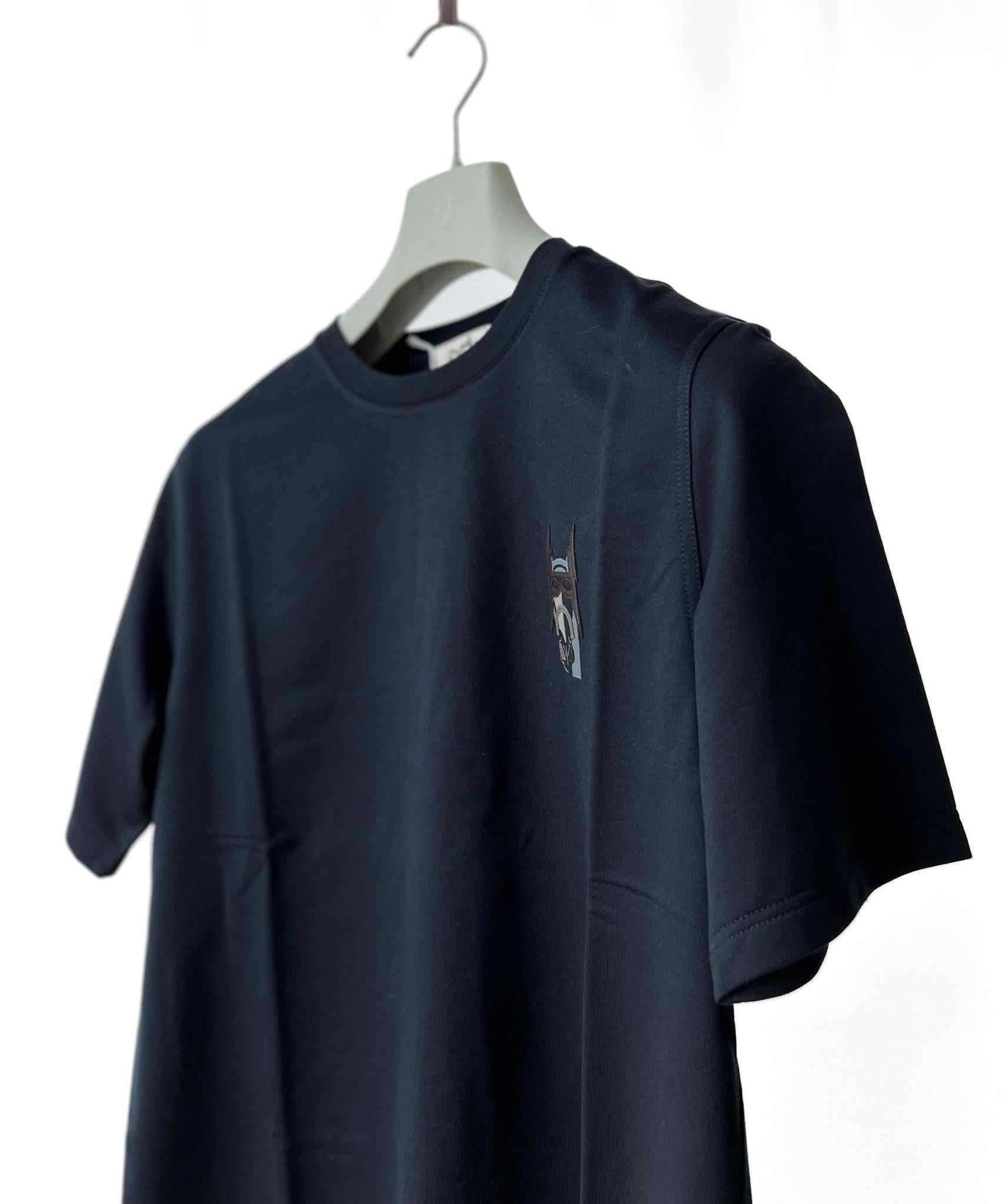 Hermes Men's Mini Patch Cuir T-Shirt In Marine Blue, Size M In New Condition In London, GB
