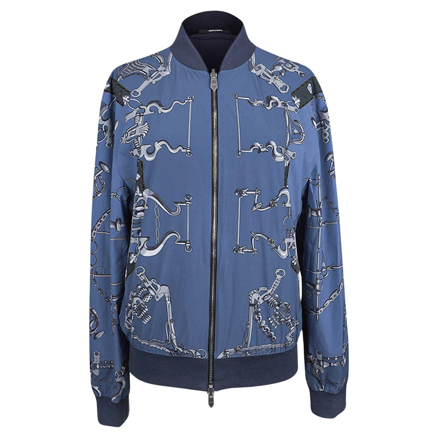 Hermes Homme Mors et Gourmettes Soie Shirt Jacket Blue Reversible Windbreaker 50 en vente
