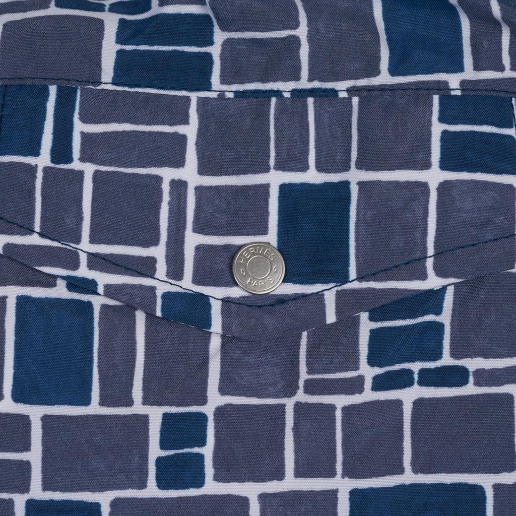 Bleu Malles de bain Mosaique H d'Hermès pour hommes bleu L en vente