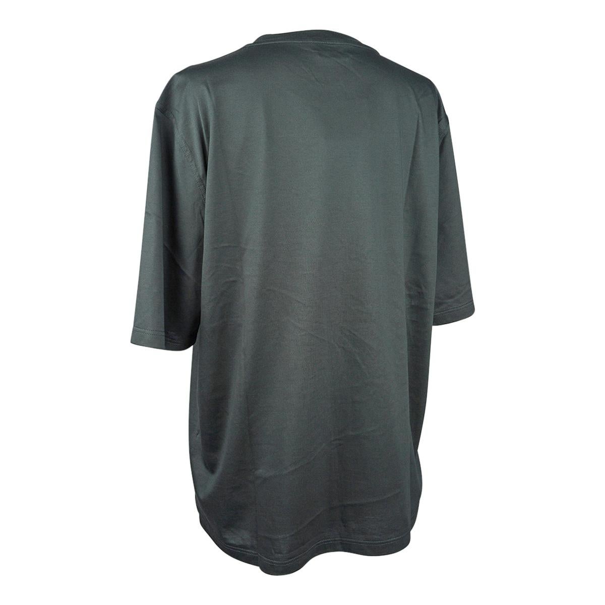 Hermes Men's Super H Cuir T-Shirt Vert de Gris Cotton Leather Patch L For Sale 2