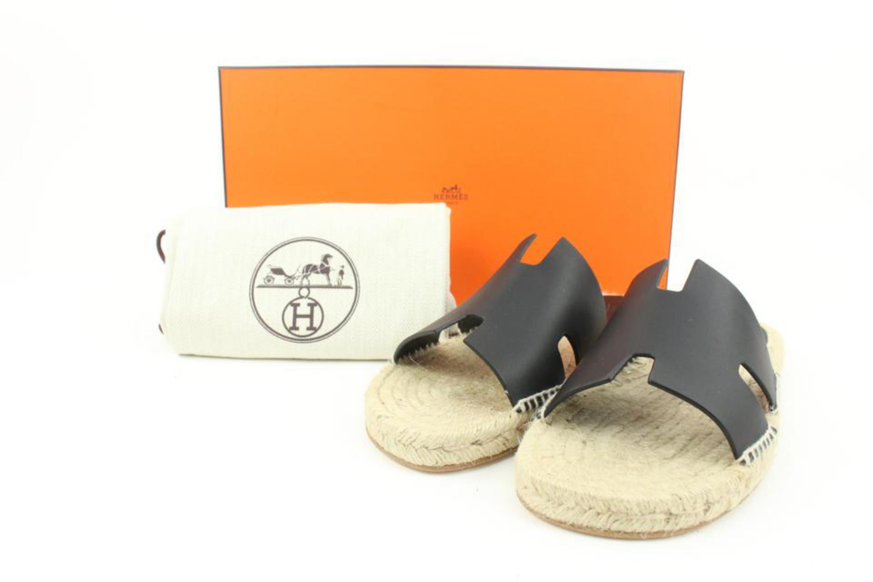 Hermès Men's SZz42 Black Calfskin Antigua Espadrille Sandals Slides S126H56
Size: 42 Men's

Date Code/Serial Number: CA201485ZH 2011
Made In: Spain
Measurements: Length:  10.75