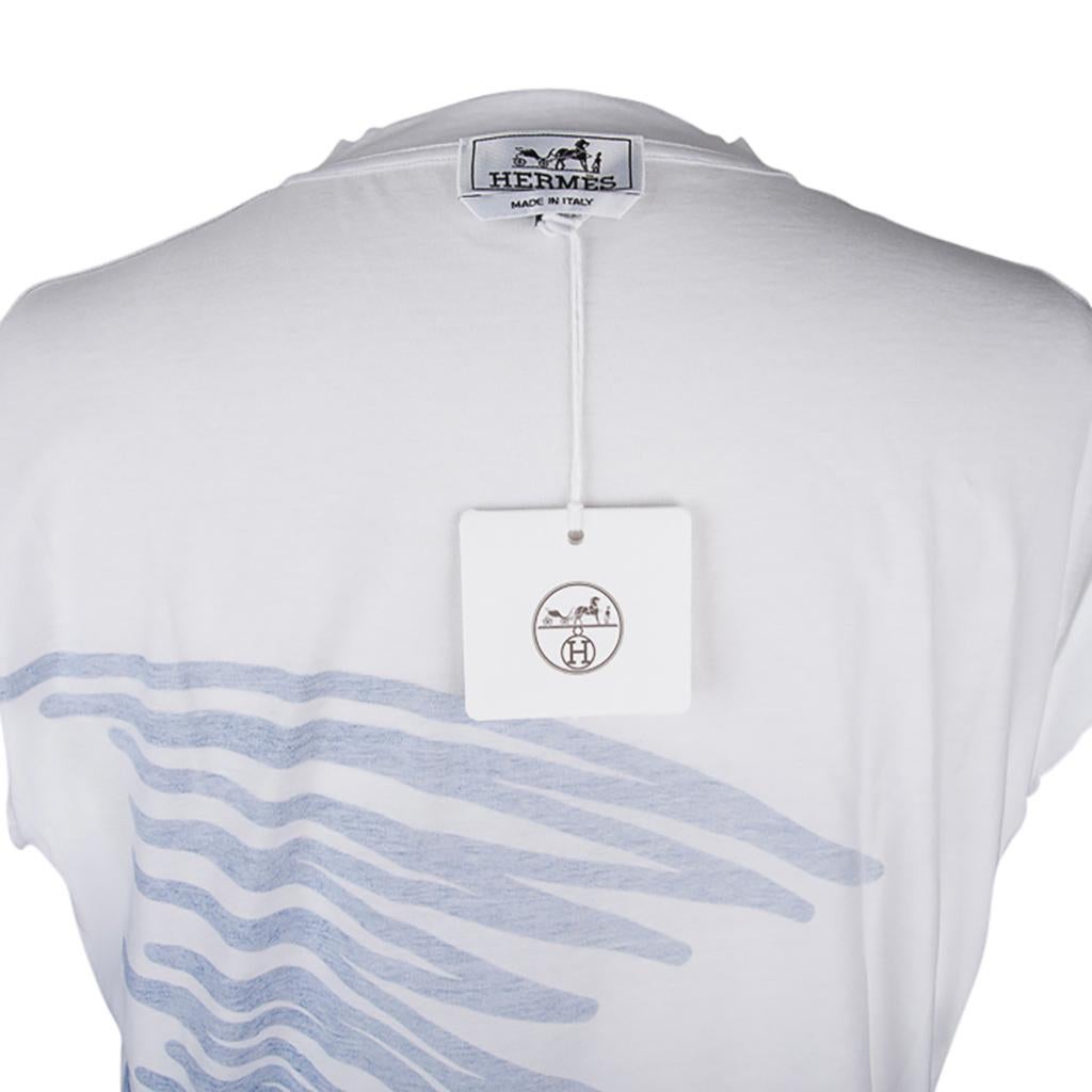 Gray Hermes Men's T-Shirt Blanc w/ Blue Dragon M New w/ Box For Sale