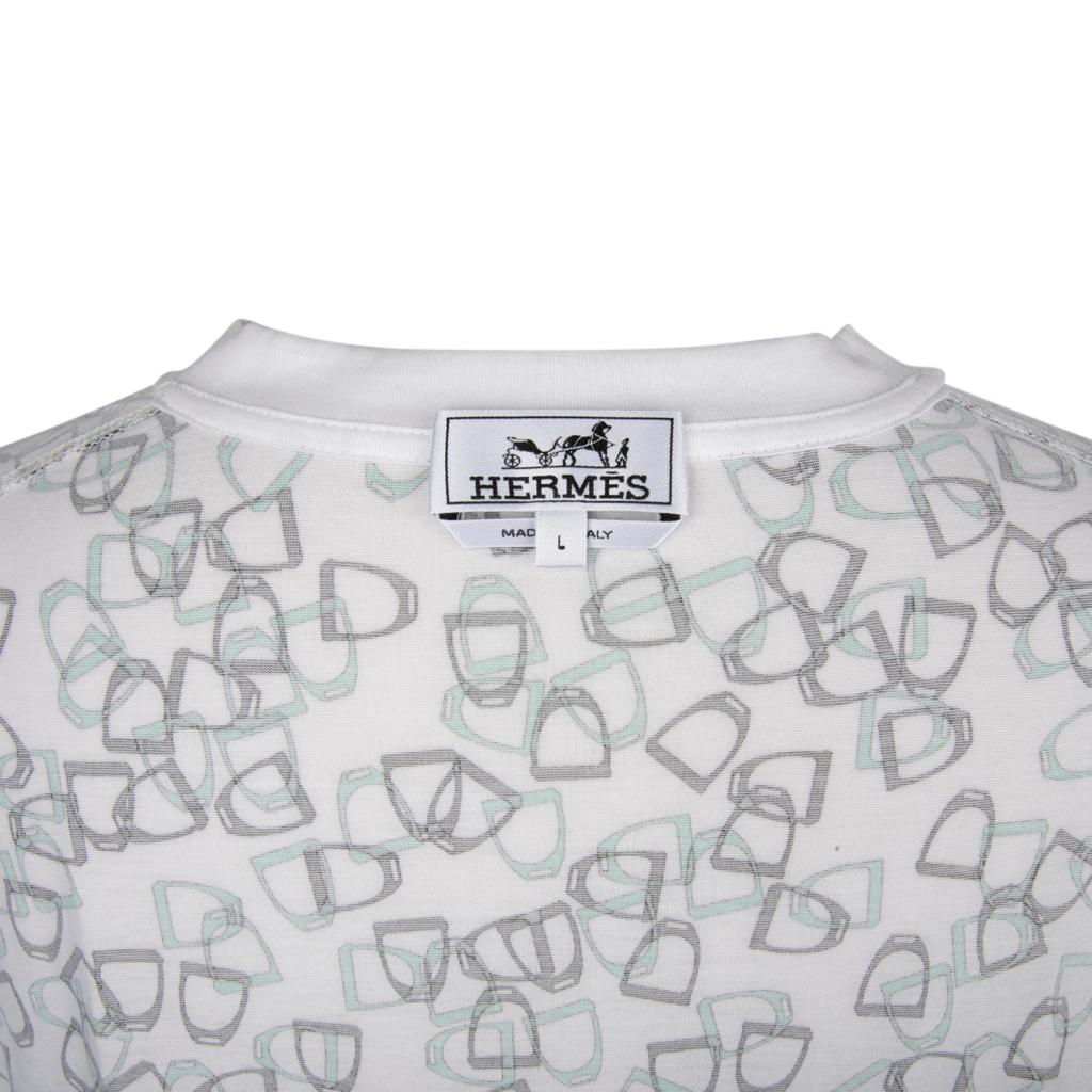 Hermès Herren T-Shirt Etriers Steigbügel Druck Weiß Baumwolle L Neu mit Box im Zustand „Neu“ im Angebot in Miami, FL