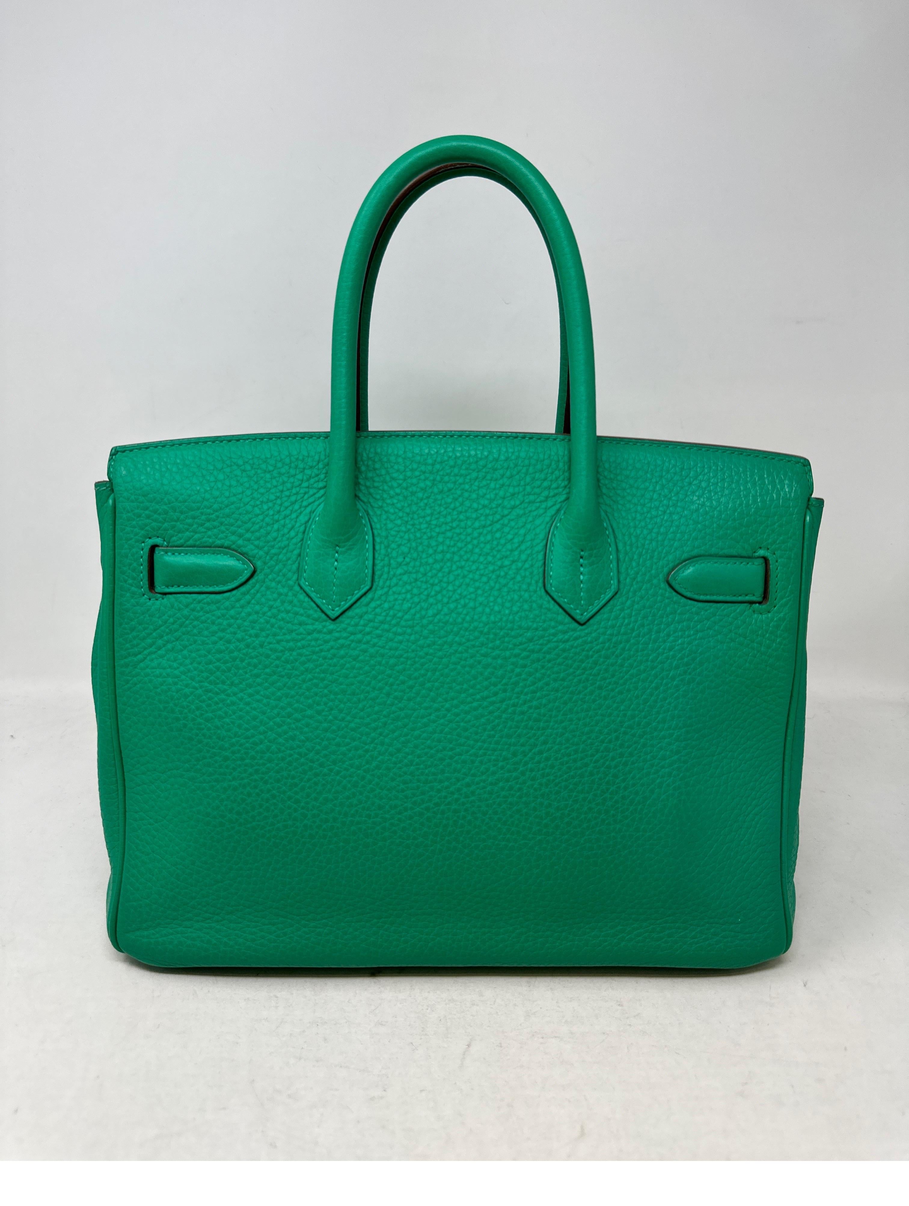 Hermes Menthe Birkin 30 Bag  In Good Condition In Athens, GA