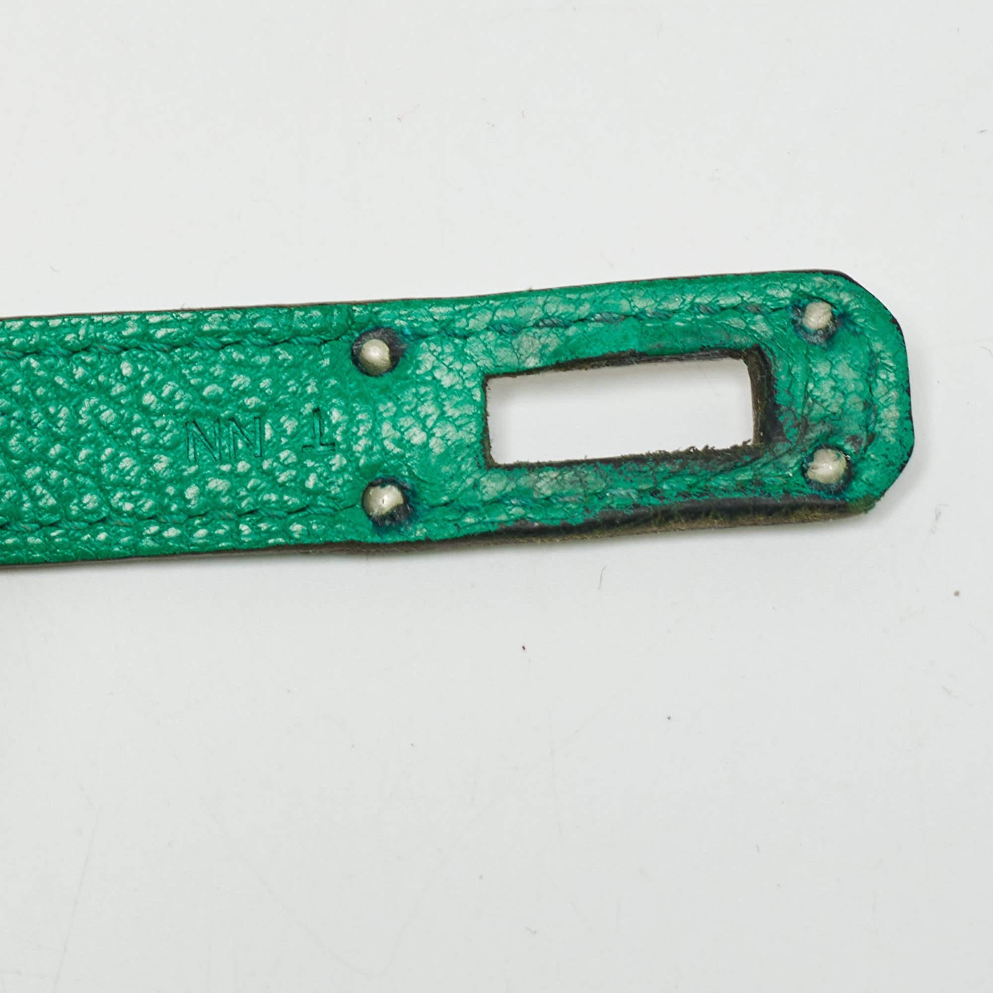 Portafoglio Kelly Longue in pelle di Hermes Menthe Chevre Mysore in vendita 4