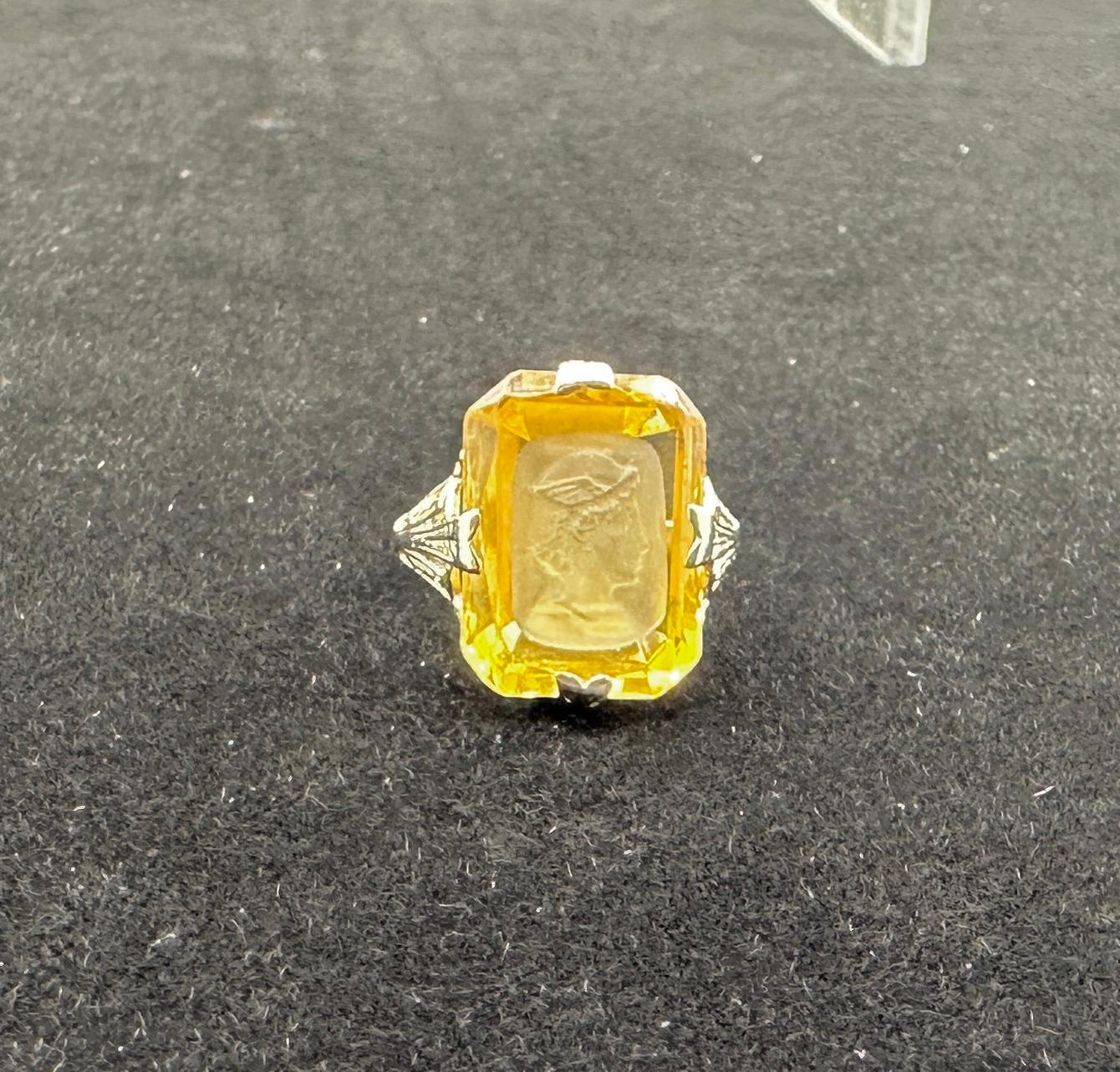 Hermes Mercury Citrine Intaglio Ring 18 Karat White Gold Neoclassical Victorian For Sale 1