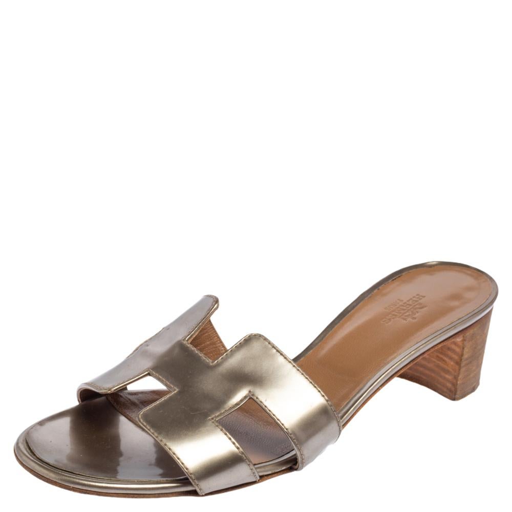 Hermes Metallic Beige Patent Leather Oasis Block Heel Slide Sandals Size 38